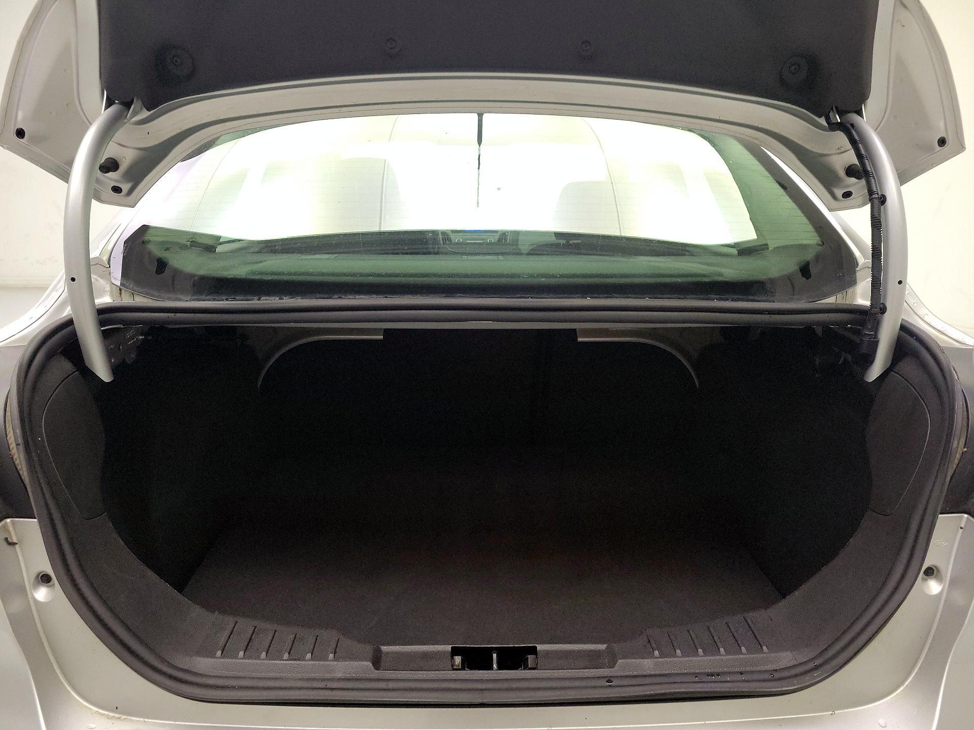 Thumbnail: 2018 Ford Focus - 20