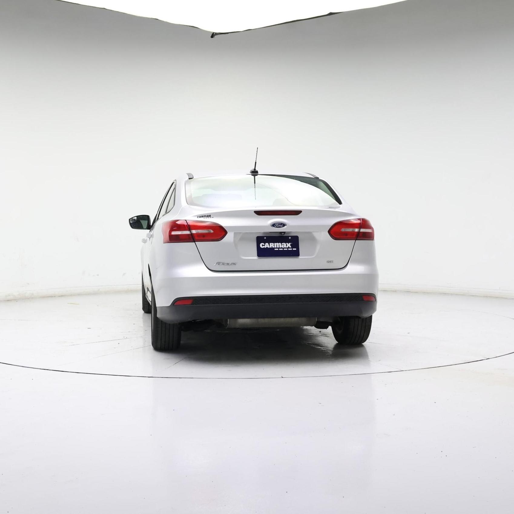 Thumbnail: 2018 Ford Focus - 6