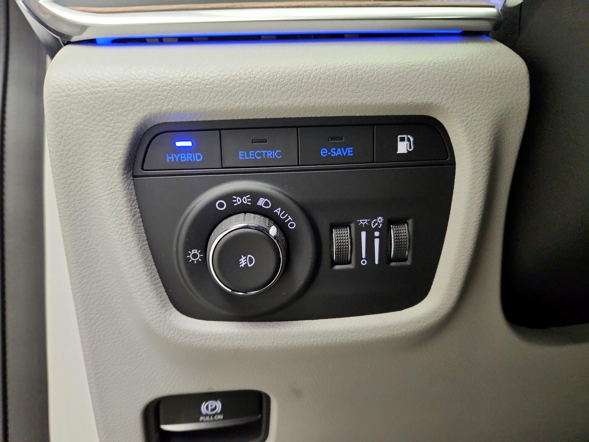 Thumbnail: 2022 Jeep Grand Cherokee - 13