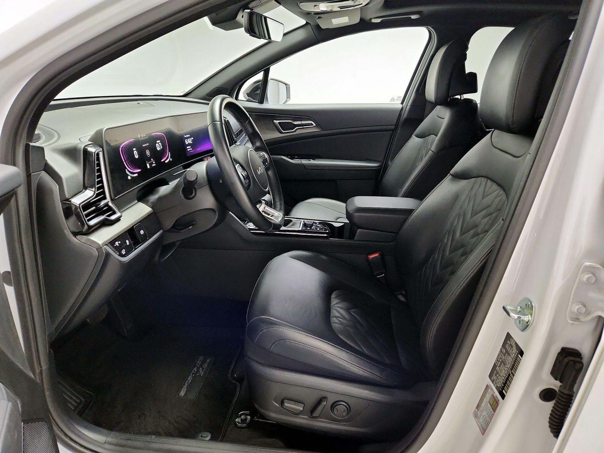 Thumbnail: 2023 Kia Sportage - 11