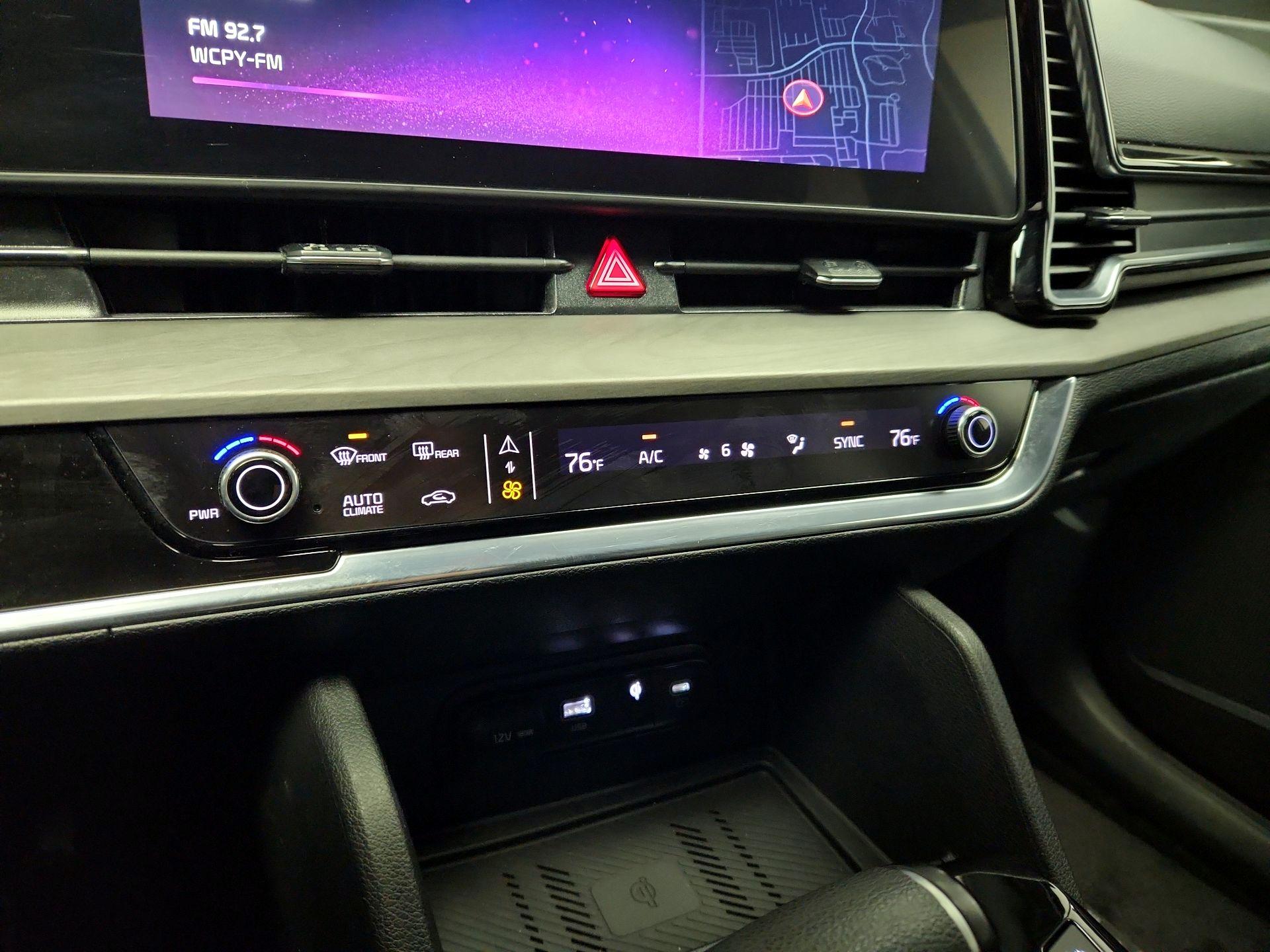 Thumbnail: 2023 Kia Sportage - 17