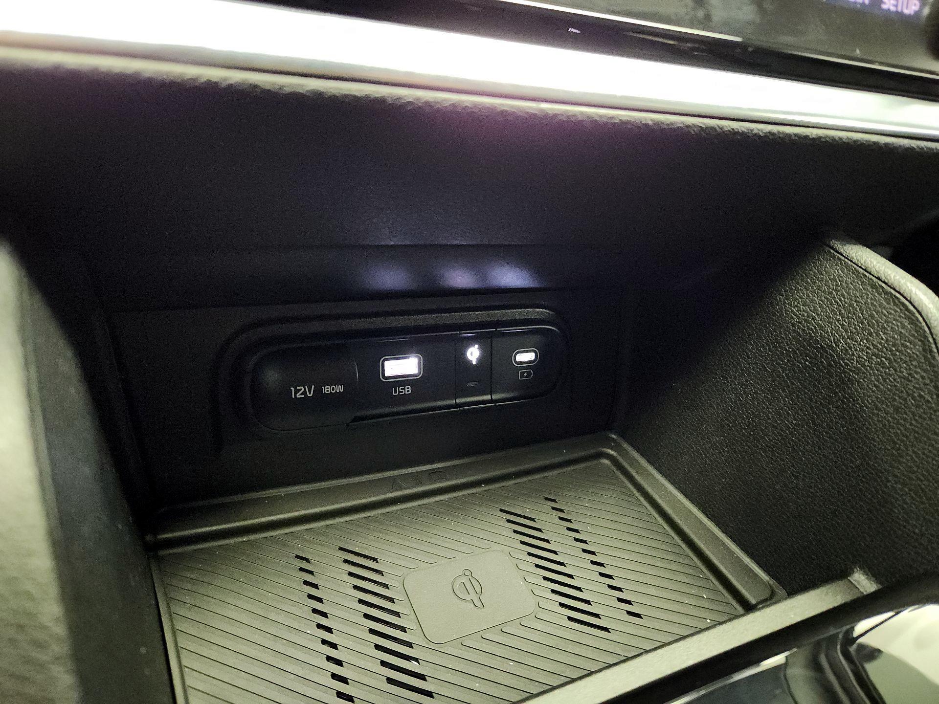 Thumbnail: 2023 Kia Sportage - 19