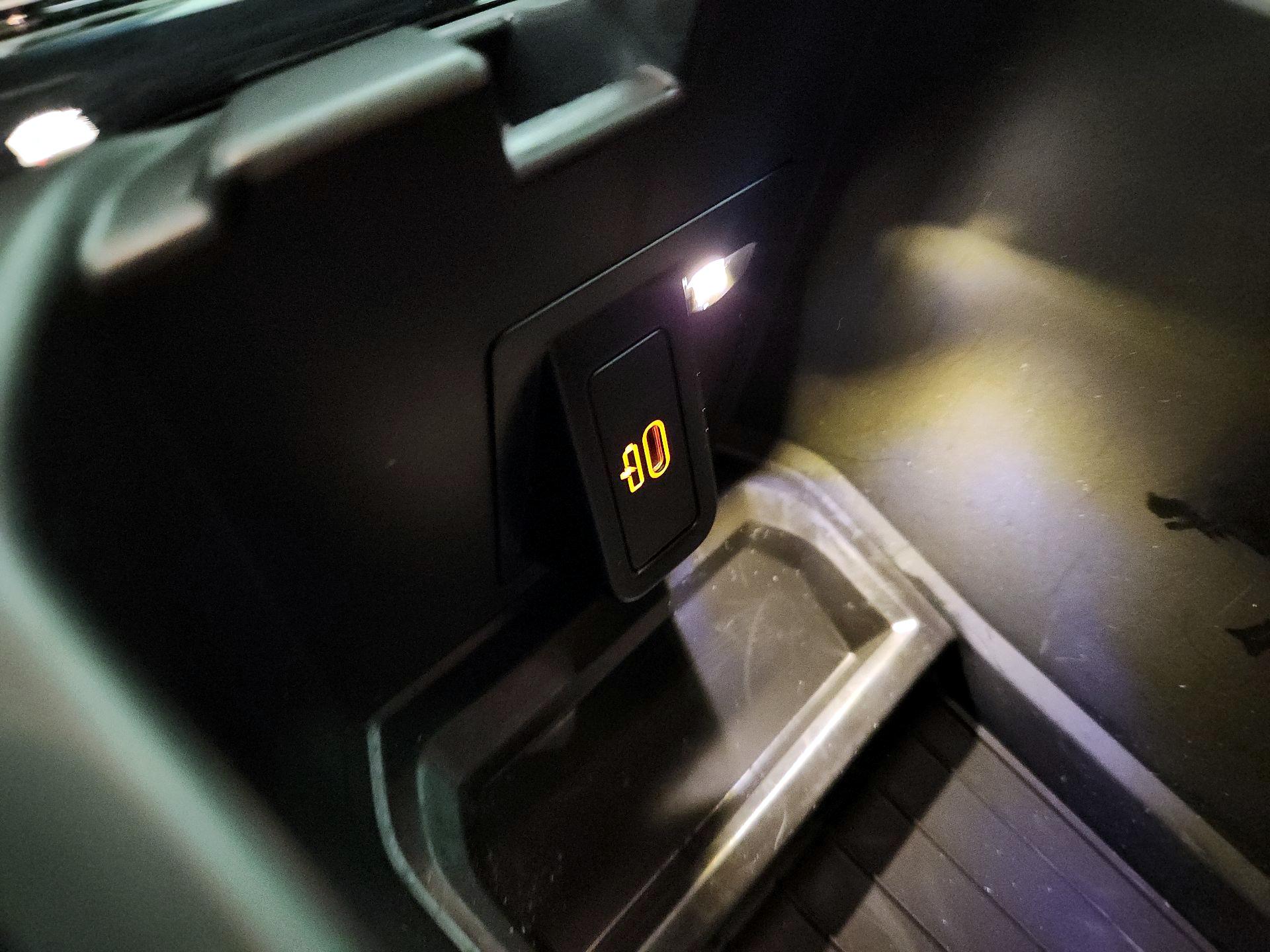 Thumbnail: 2024 BMW X3 - 19