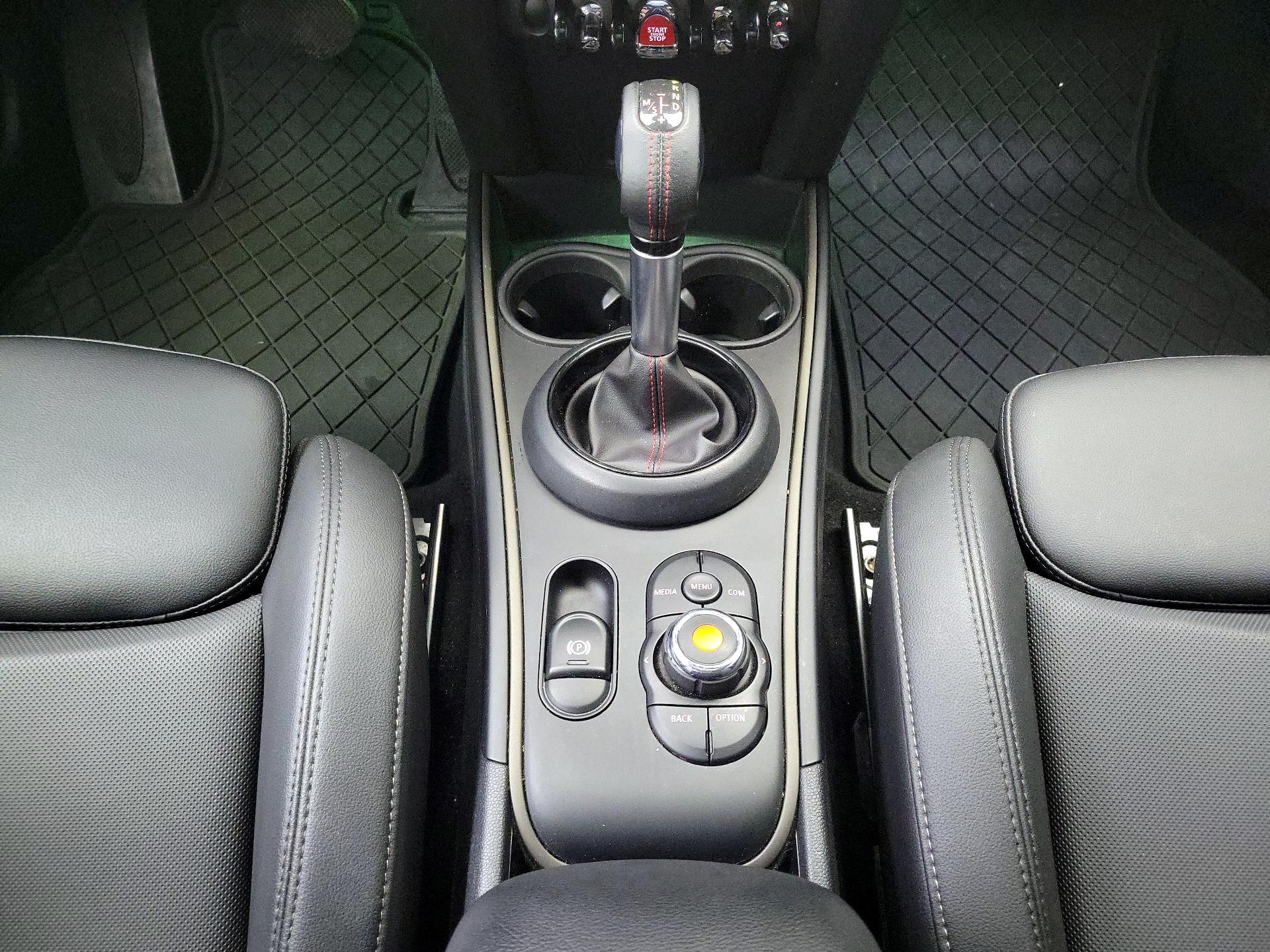 Thumbnail: 2019 MINI Cooper Countryman - 17