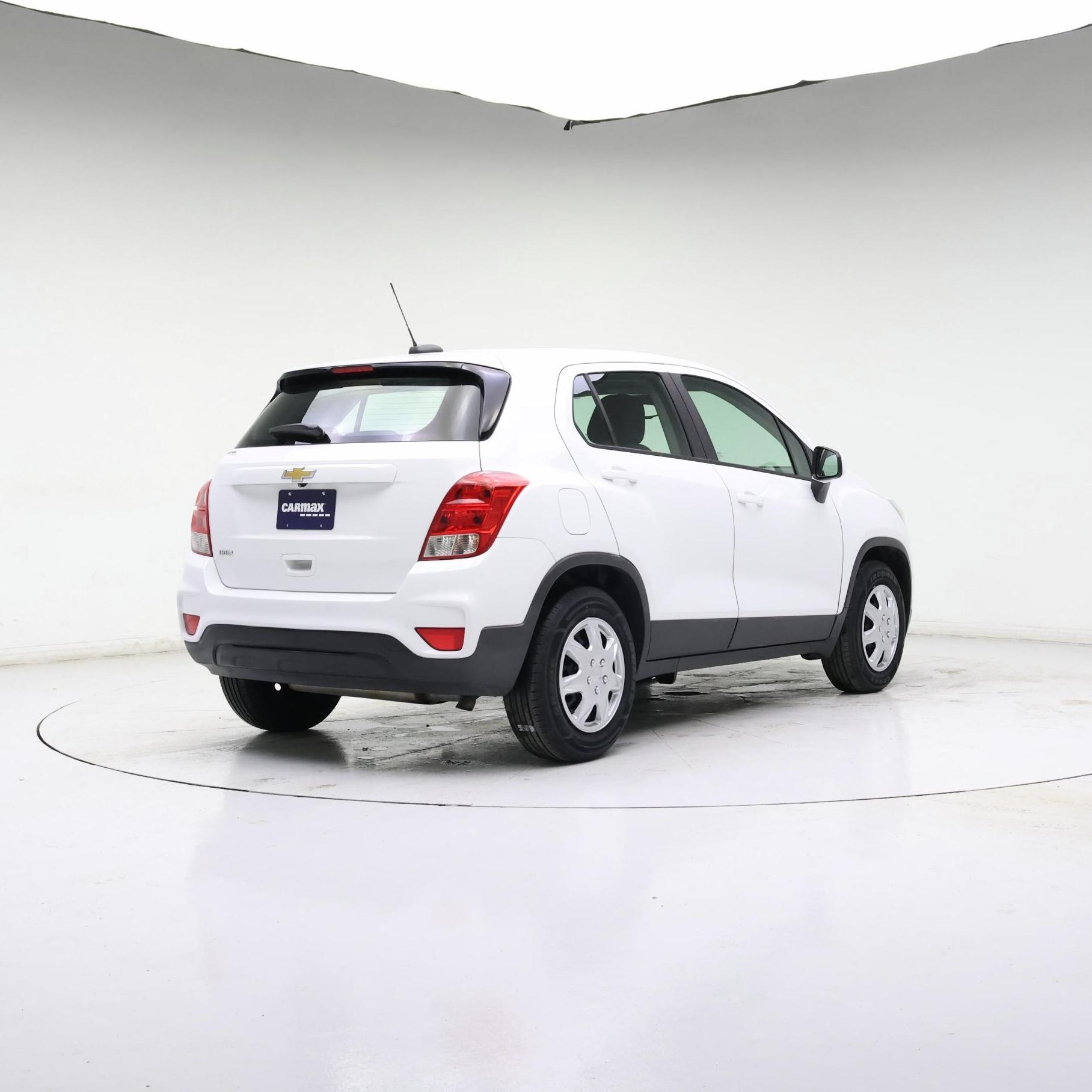 Thumbnail: 2018 Chevrolet Trax - 8