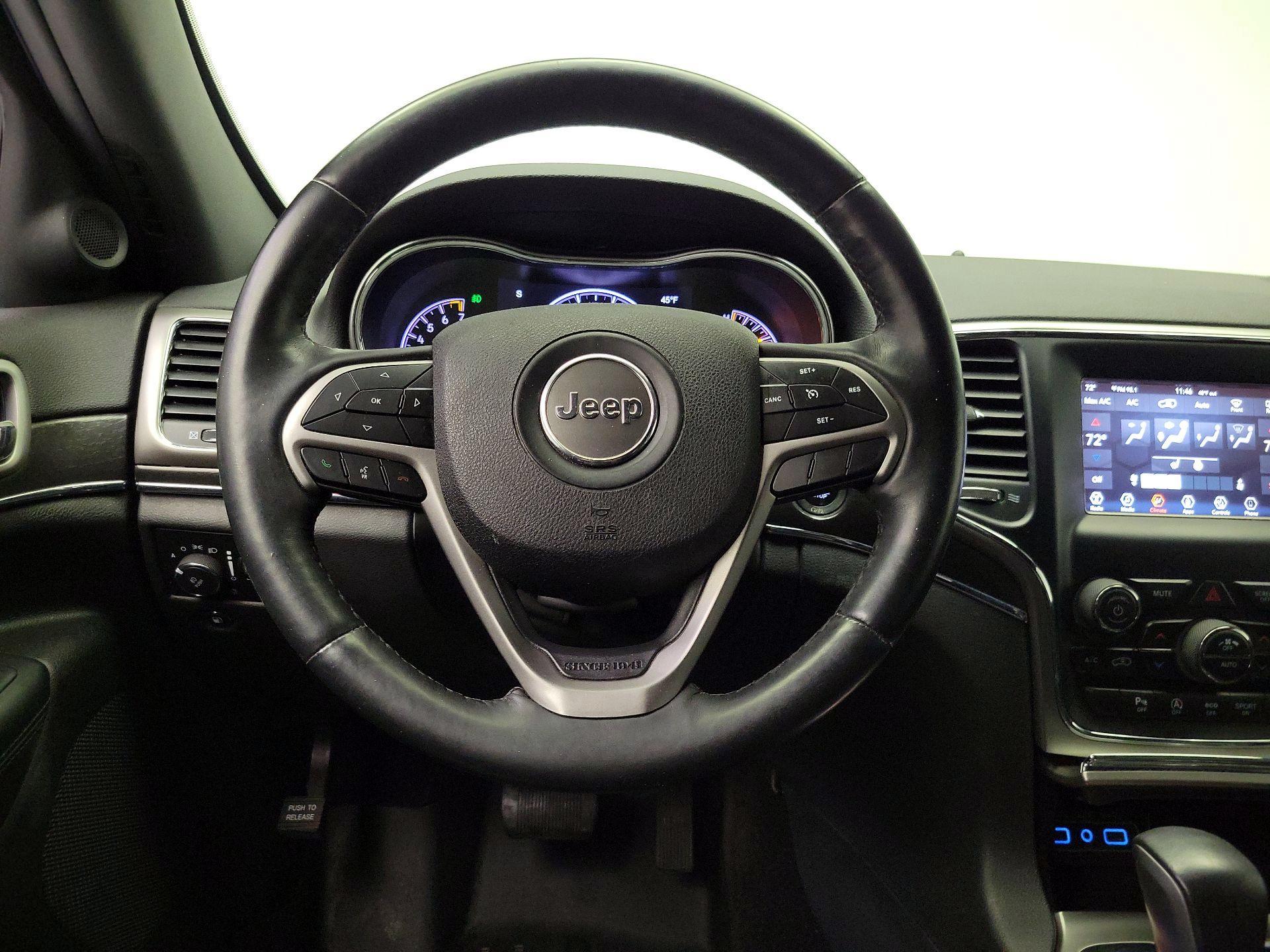 Thumbnail: 2018 Jeep Grand Cherokee - 10