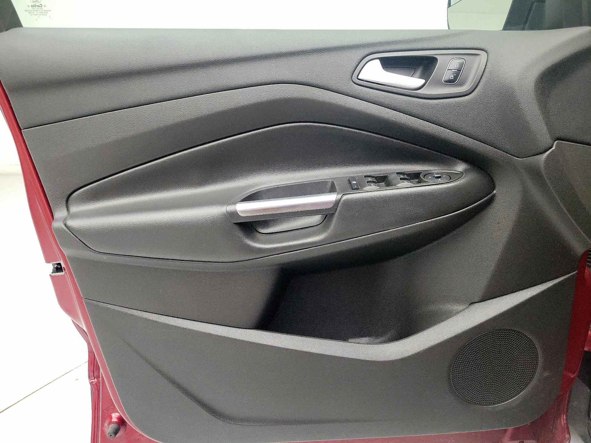 Thumbnail: 2017 Ford Escape - 12