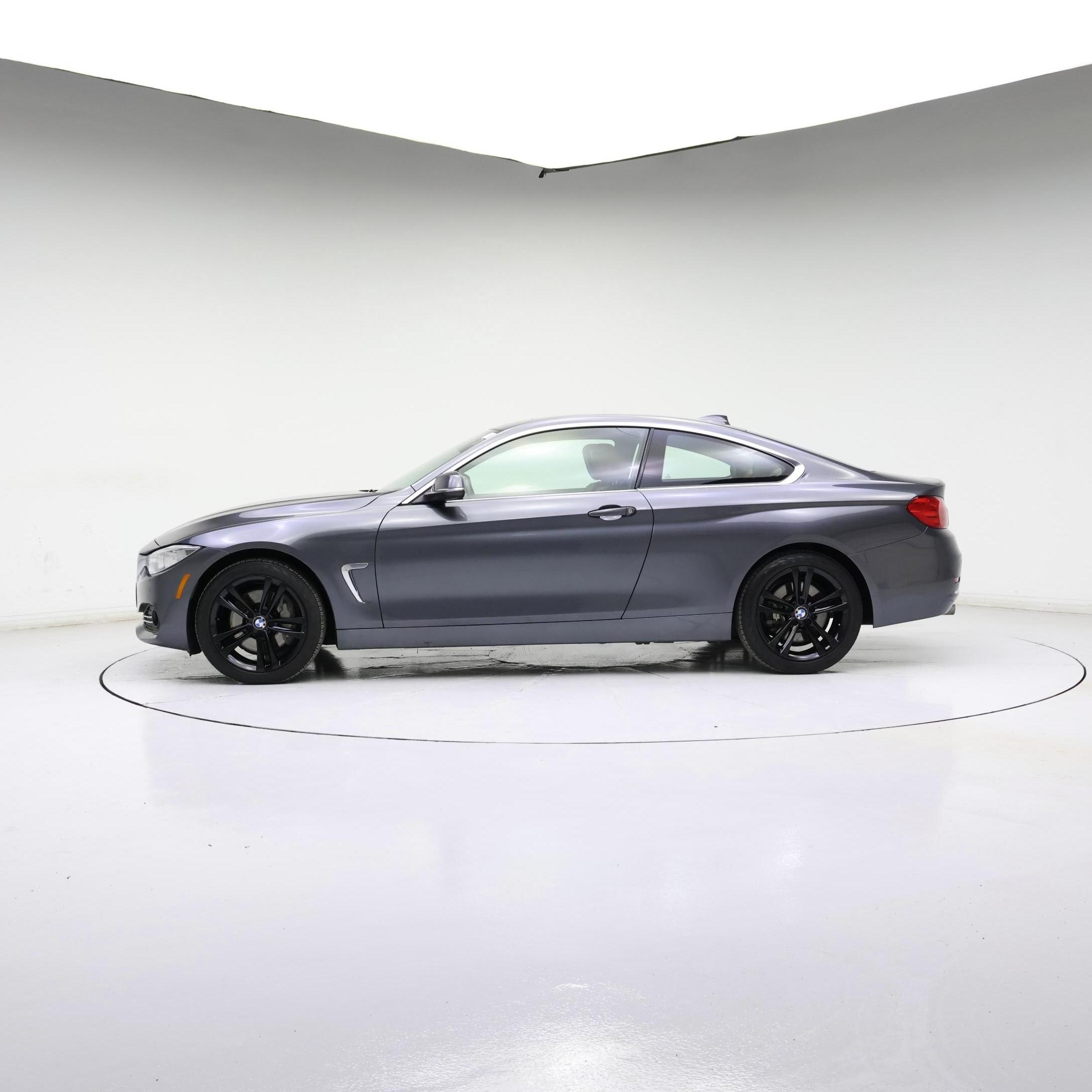 Thumbnail: 2016 BMW 4 Series - 3