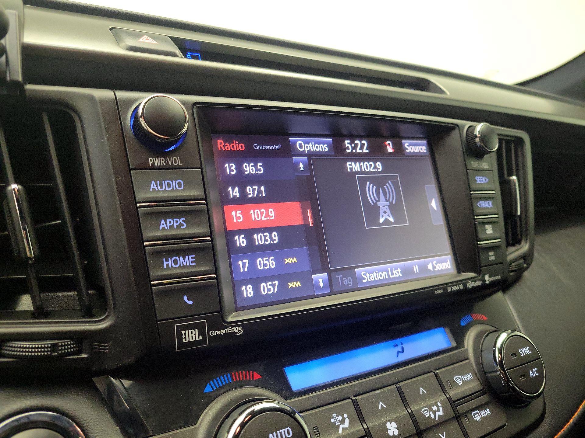 Thumbnail: 2016 Toyota RAV4 - 15