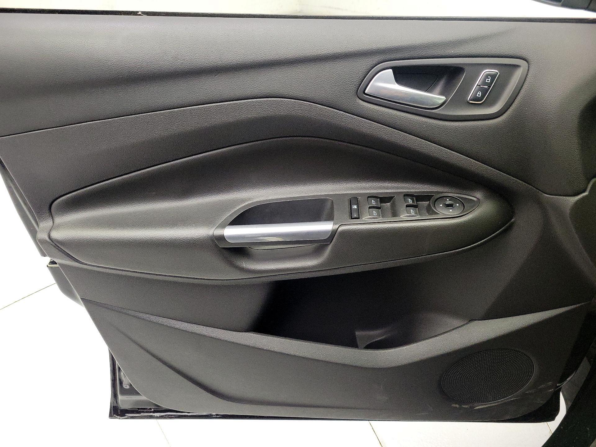 Thumbnail: 2014 Ford Escape - 12