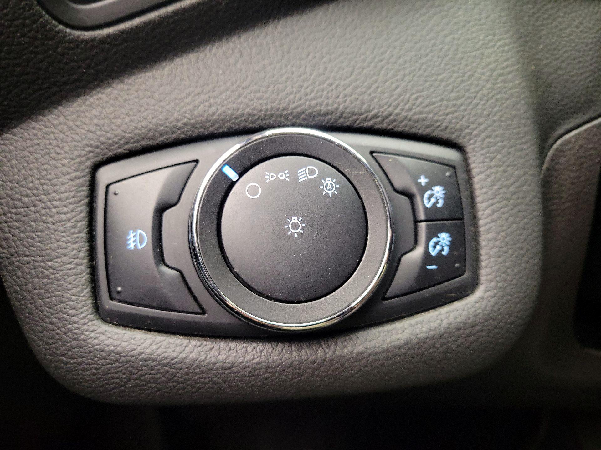 Thumbnail: 2014 Ford Escape - 13