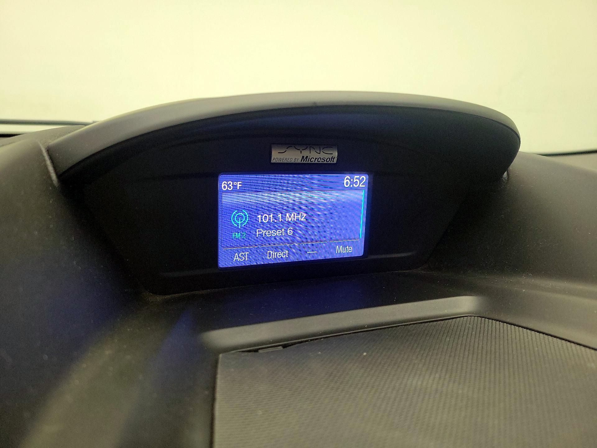 Thumbnail: 2014 Ford Escape - 15