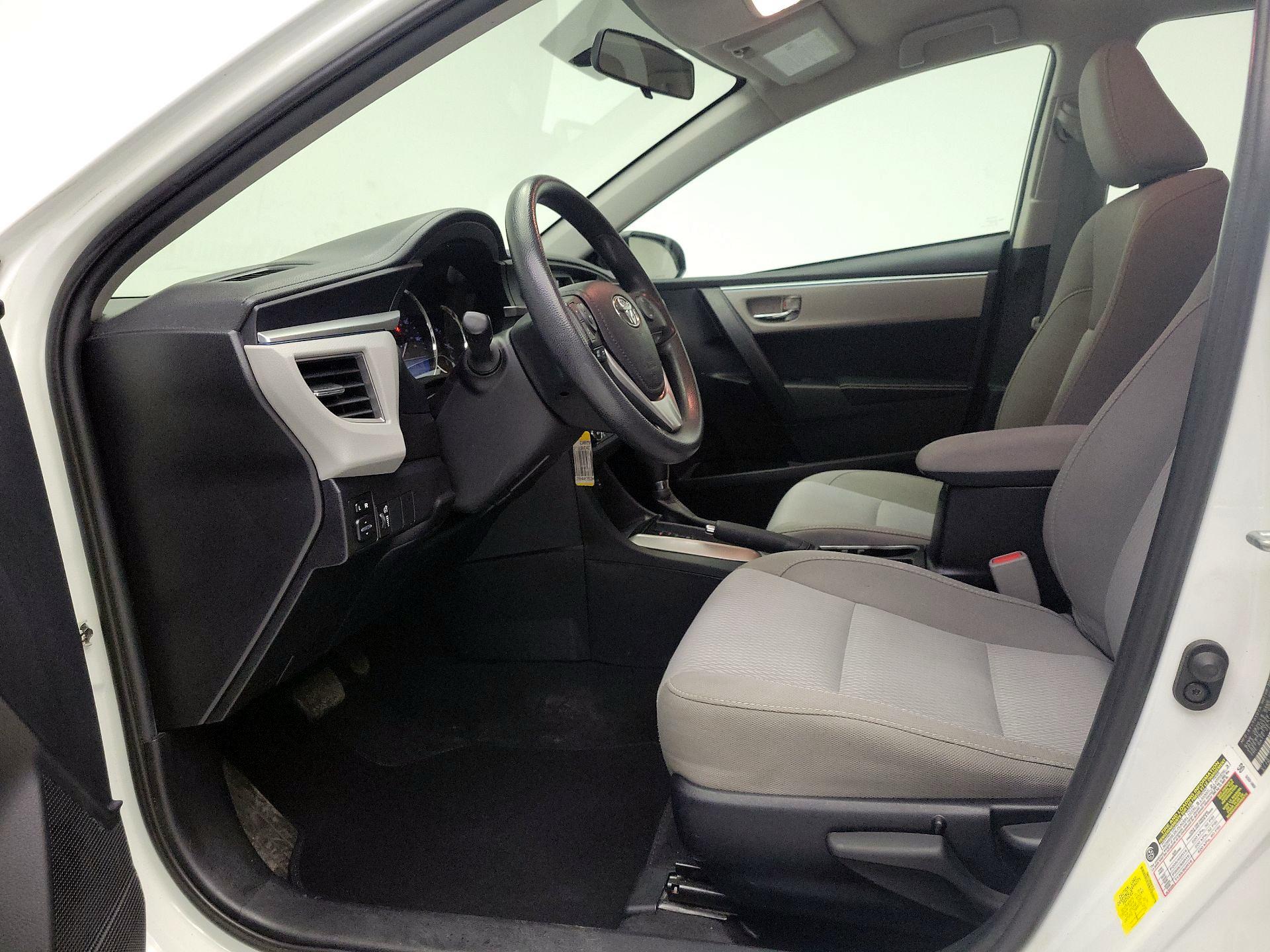 Thumbnail: 2016 Toyota Corolla - 11