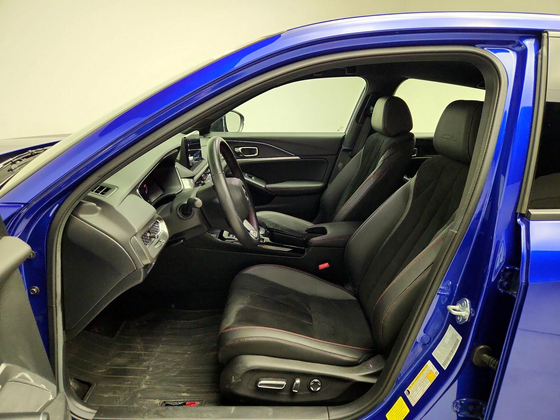 Thumbnail: 2025 Acura Integra - 11