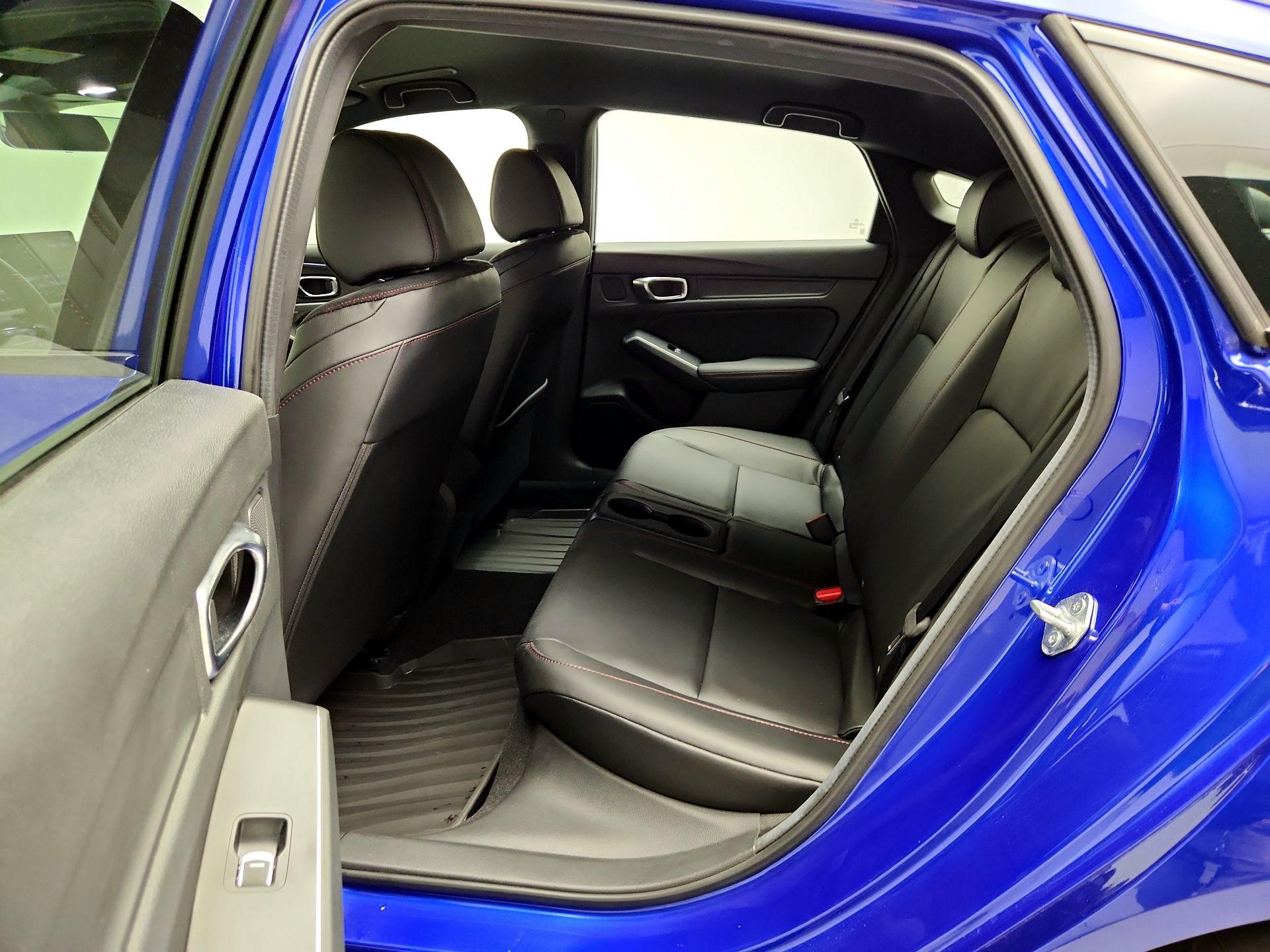 Thumbnail: 2025 Acura Integra - 19