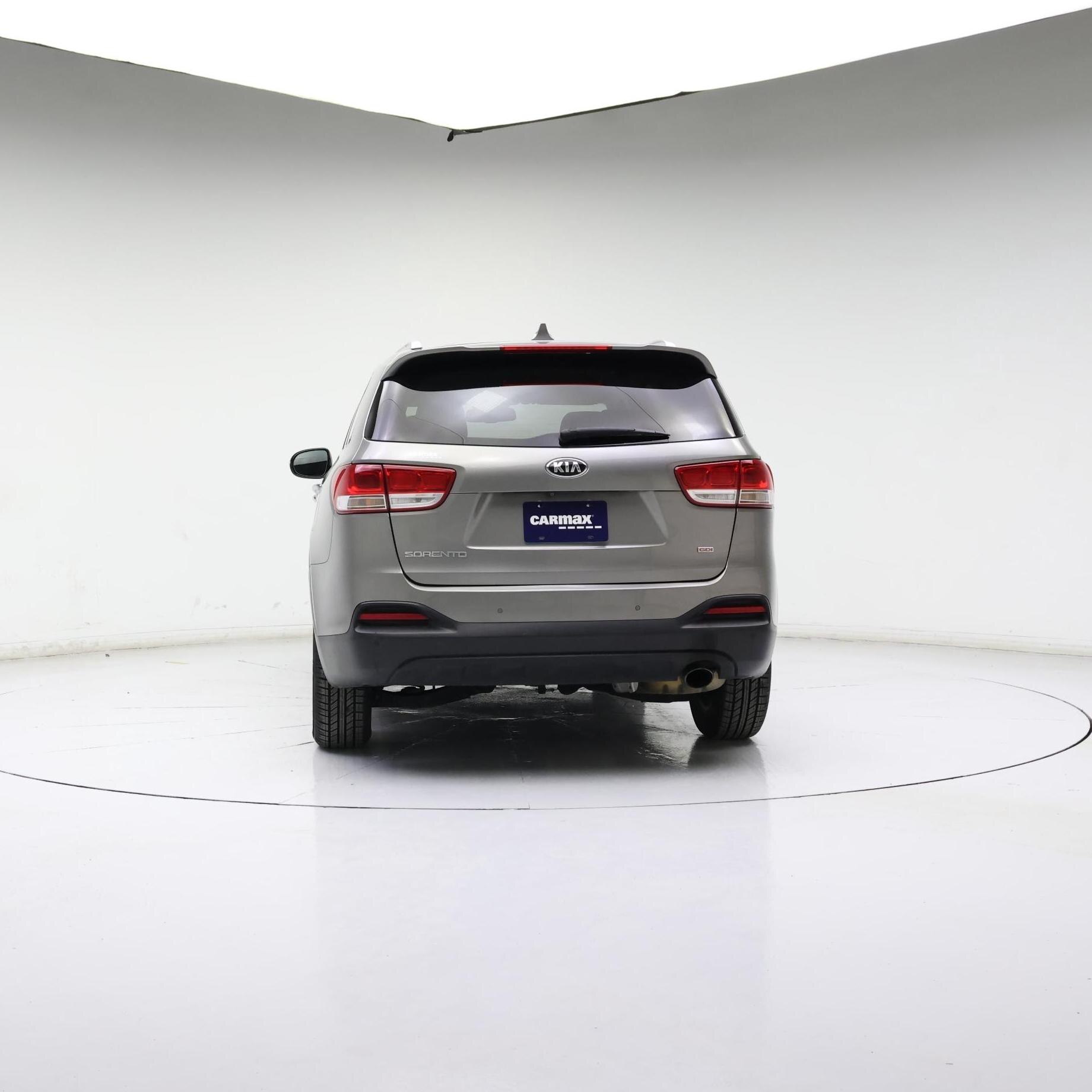 Thumbnail: 2017 Kia Sorento - 6