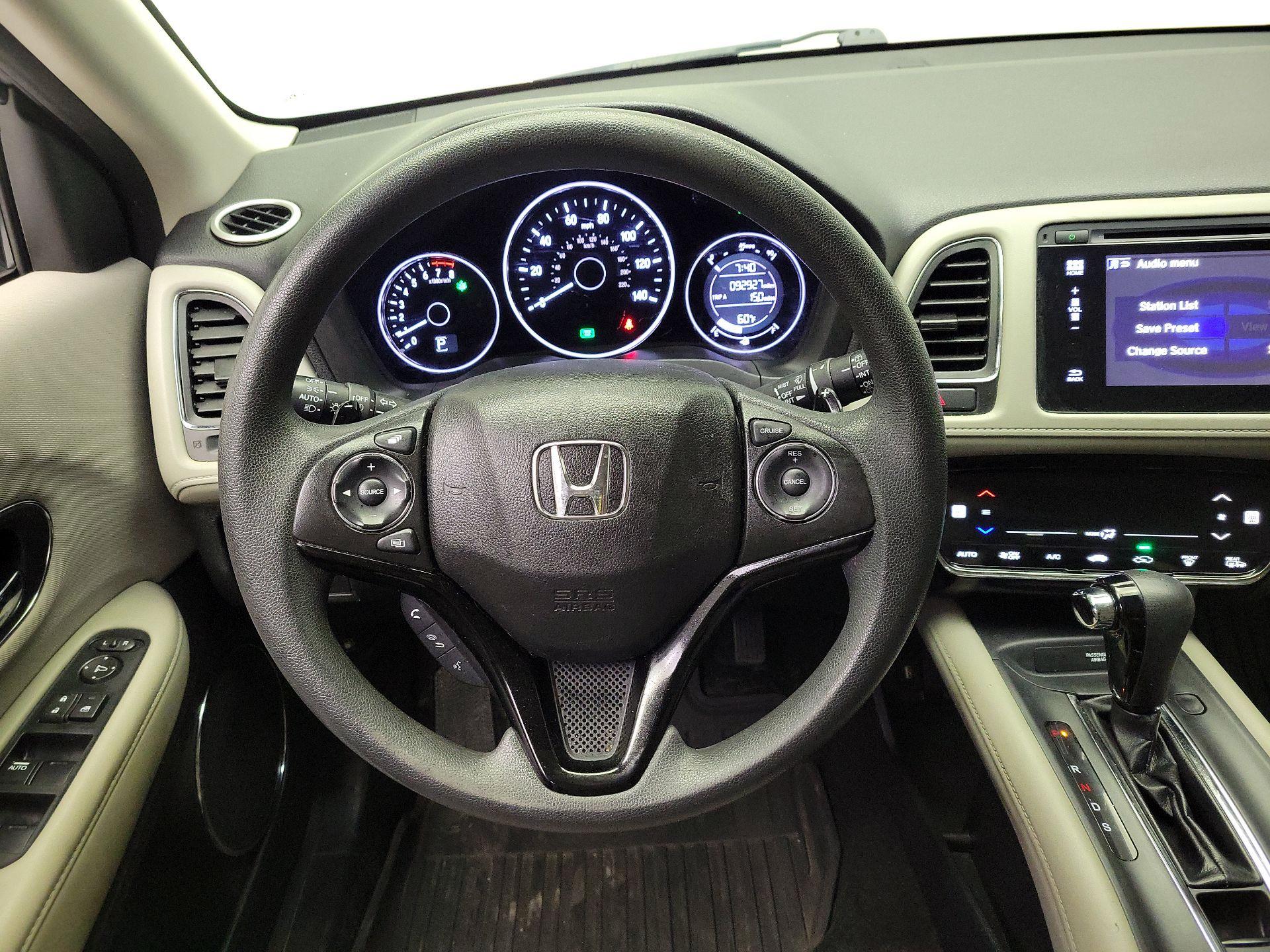 Thumbnail: 2018 Honda HR-V - 10
