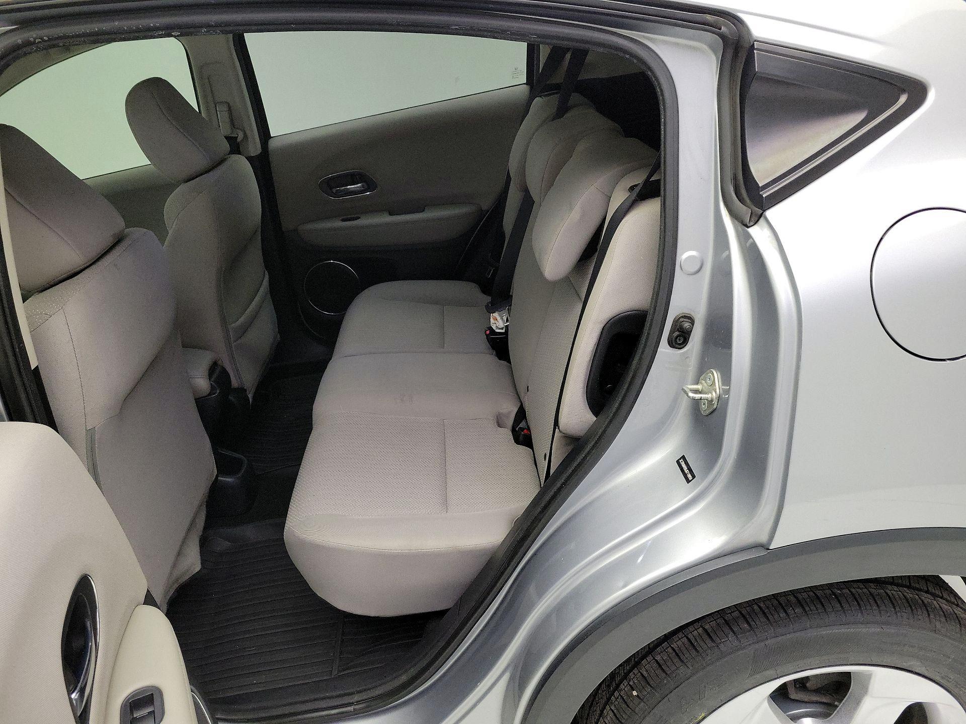 Thumbnail: 2018 Honda HR-V - 19