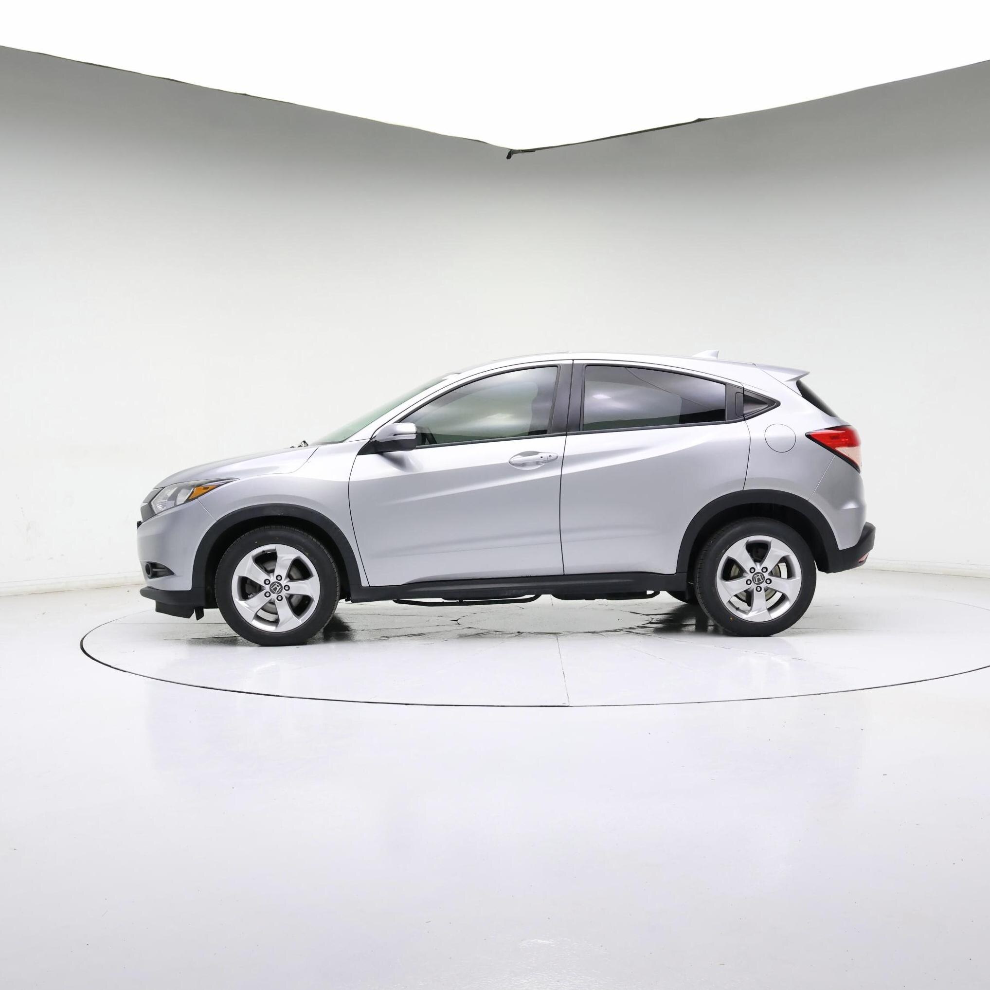 Thumbnail: 2018 Honda HR-V - 3
