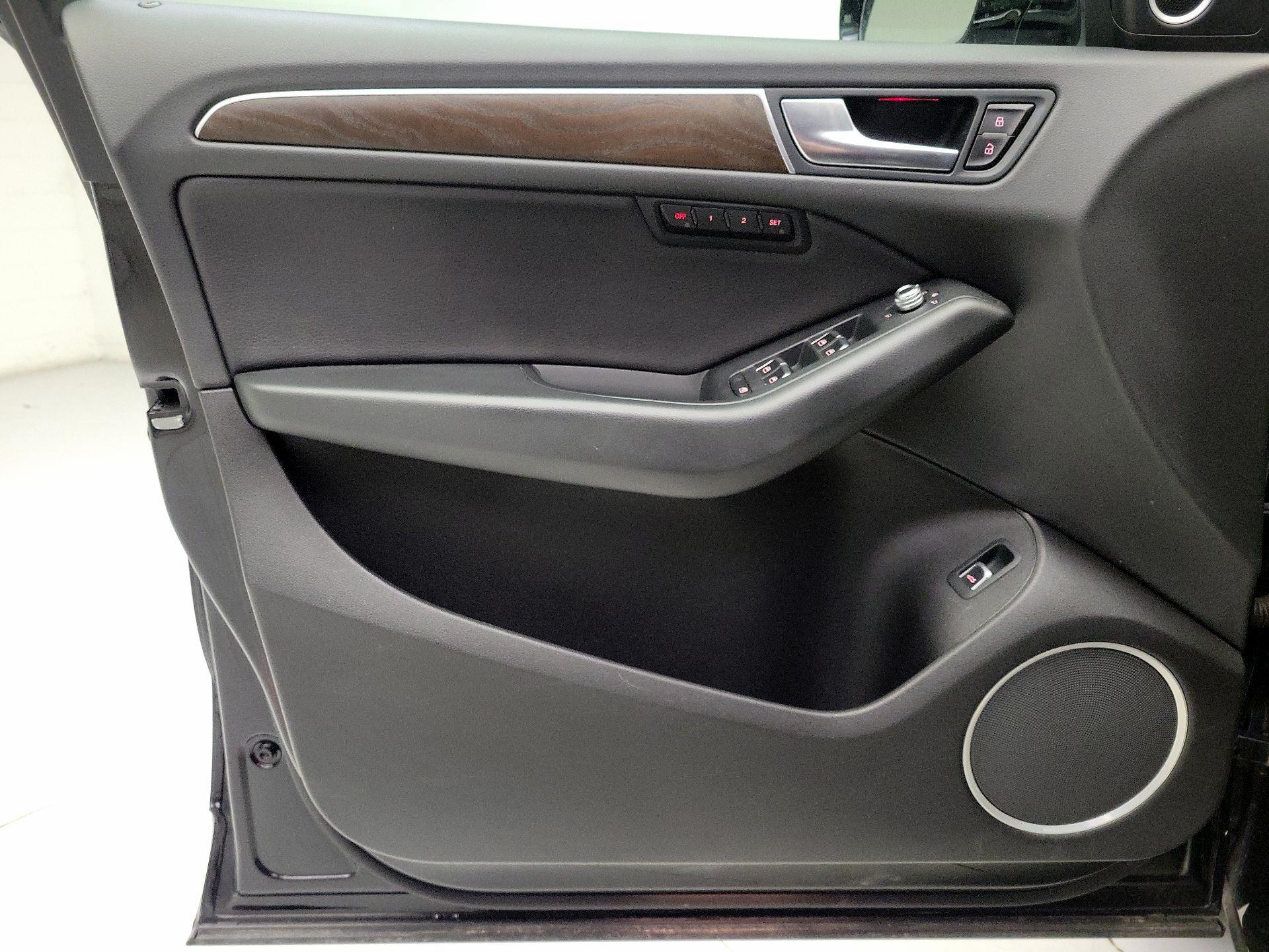 Thumbnail: 2016 Audi Q5 - 12