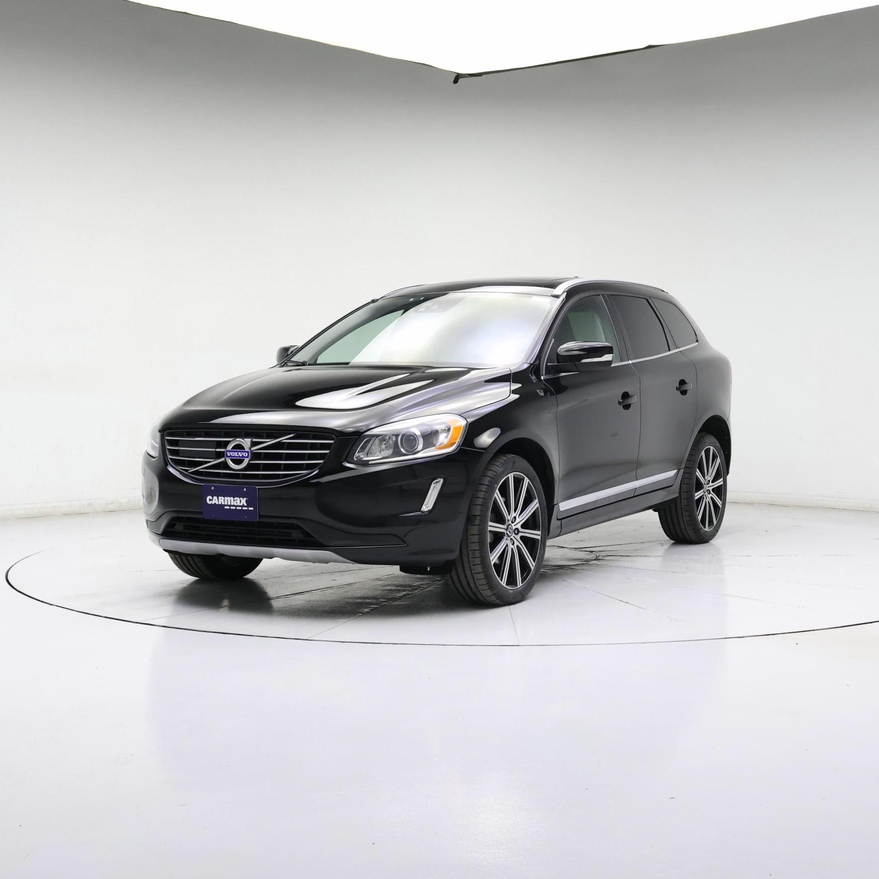 Thumbnail: 2017 Volvo XC60 - 4