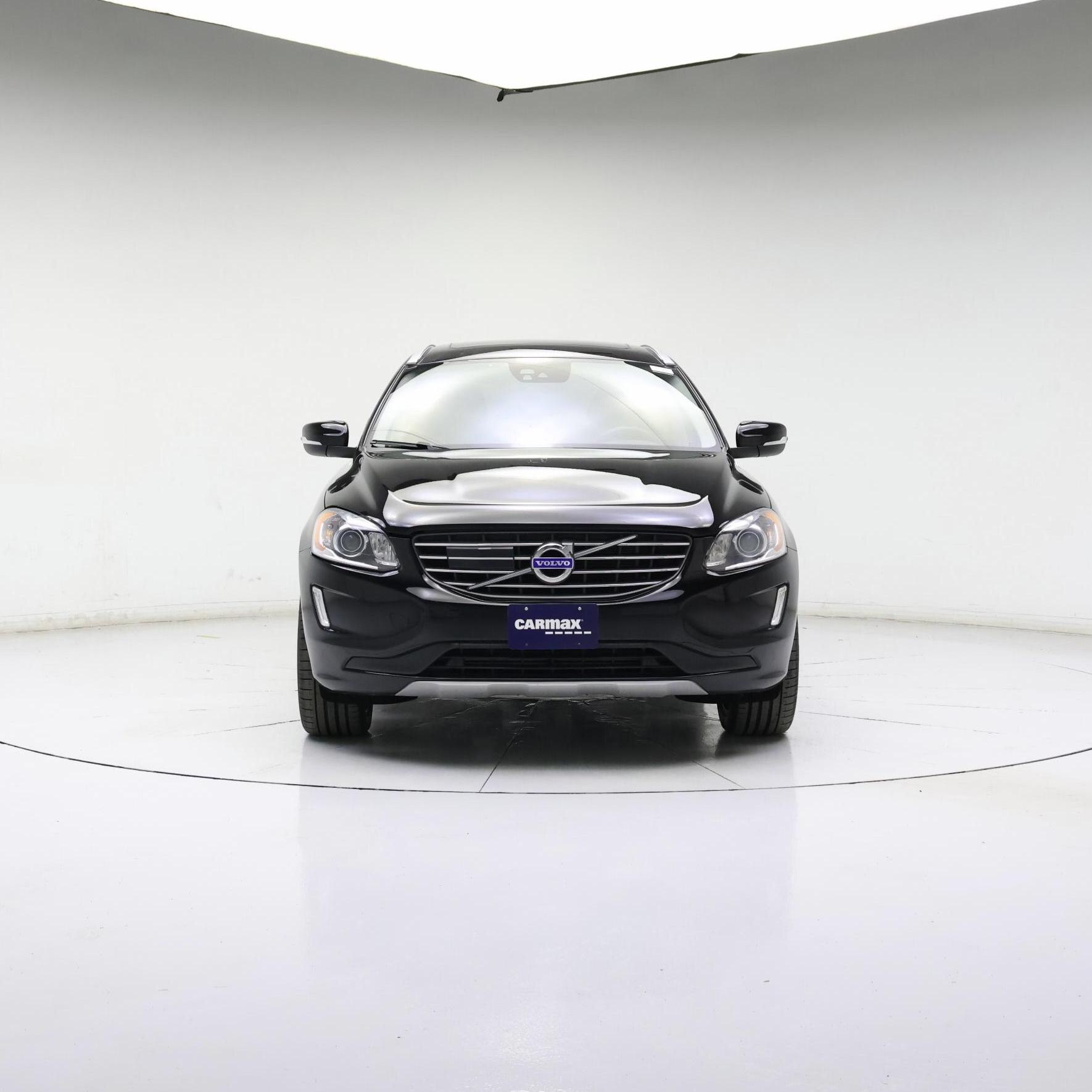 Thumbnail: 2017 Volvo XC60 - 5