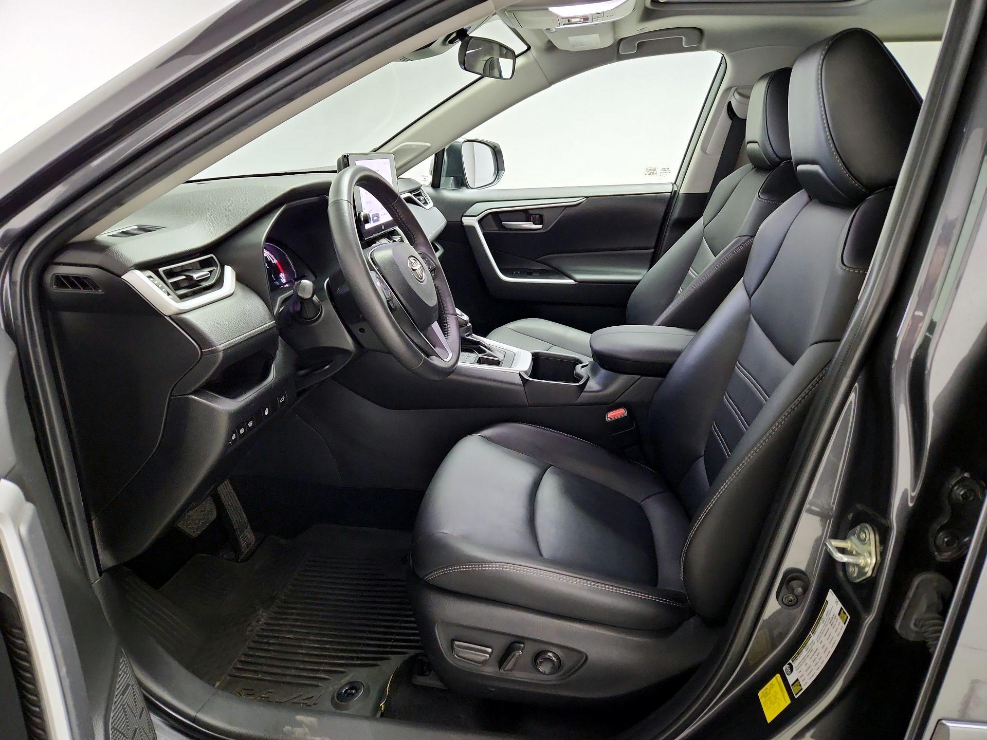 Thumbnail: 2023 Toyota RAV4 - 11