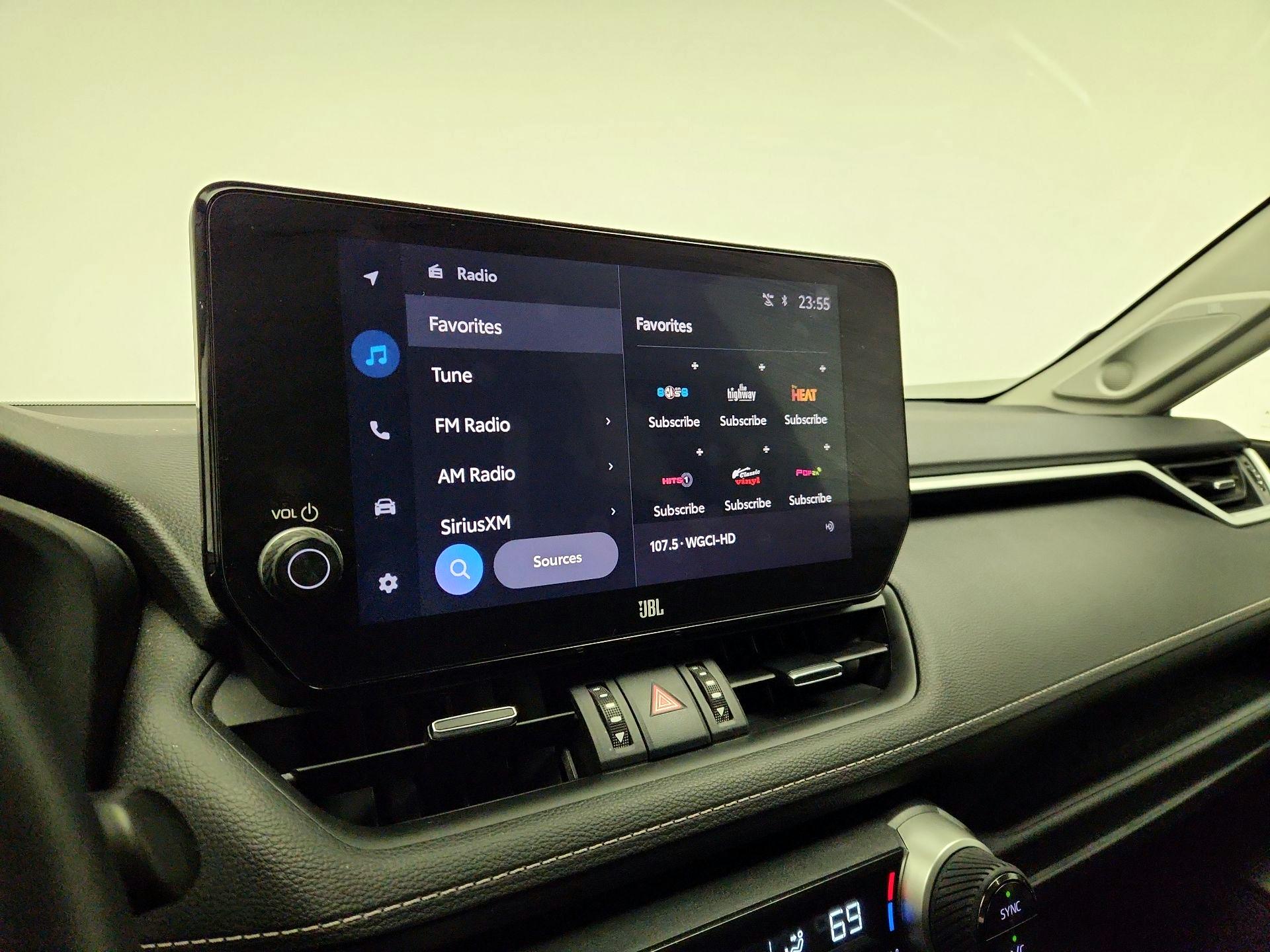 Thumbnail: 2023 Toyota RAV4 - 15