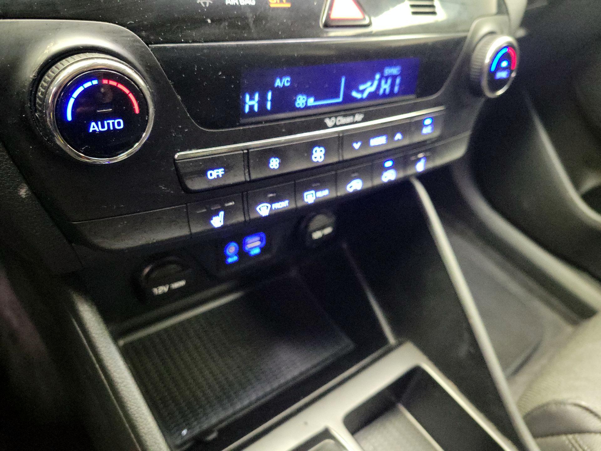 Thumbnail: 2017 Hyundai Tucson - 17