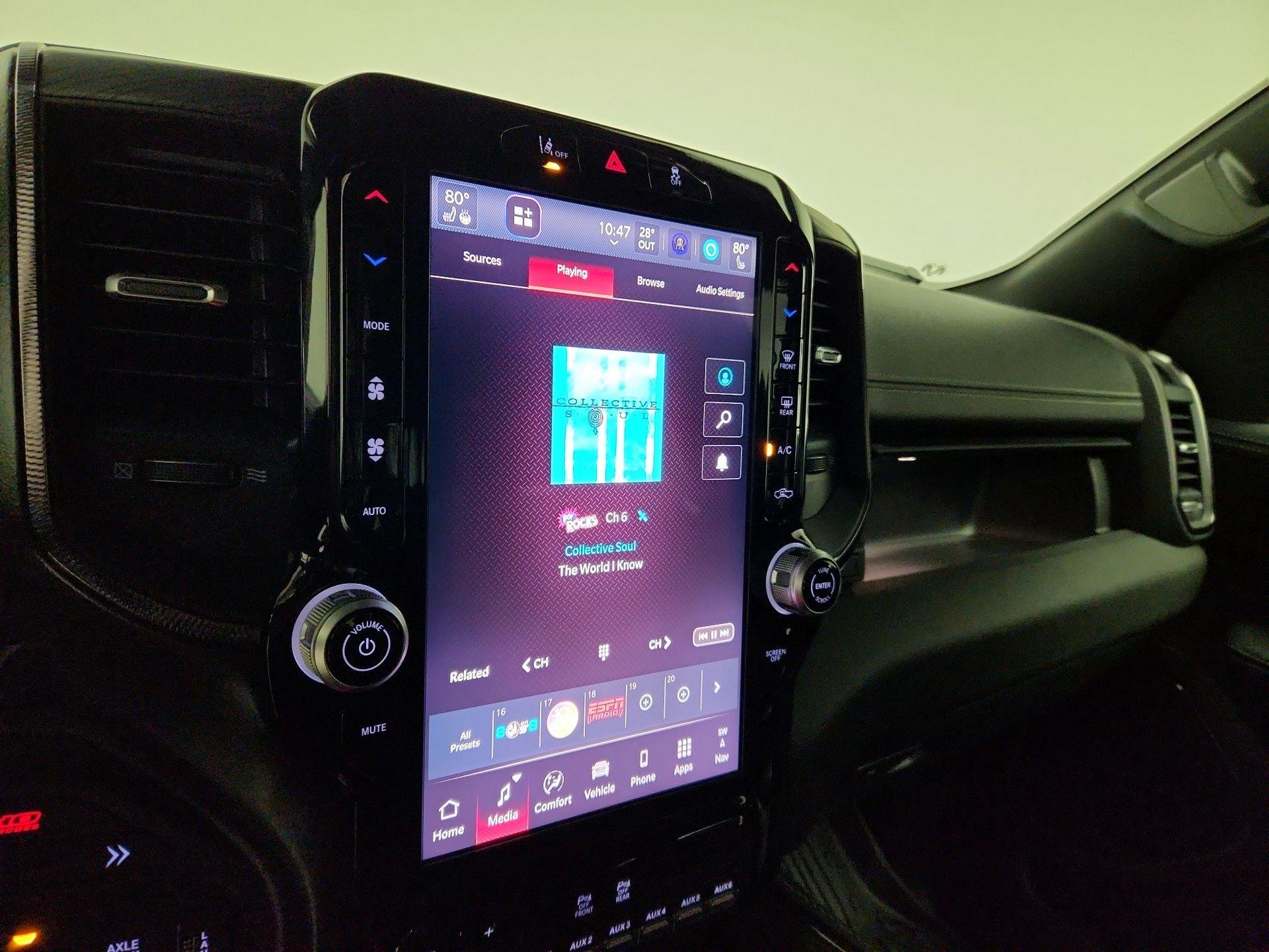 Thumbnail: 2025 RAM 1500 - 16