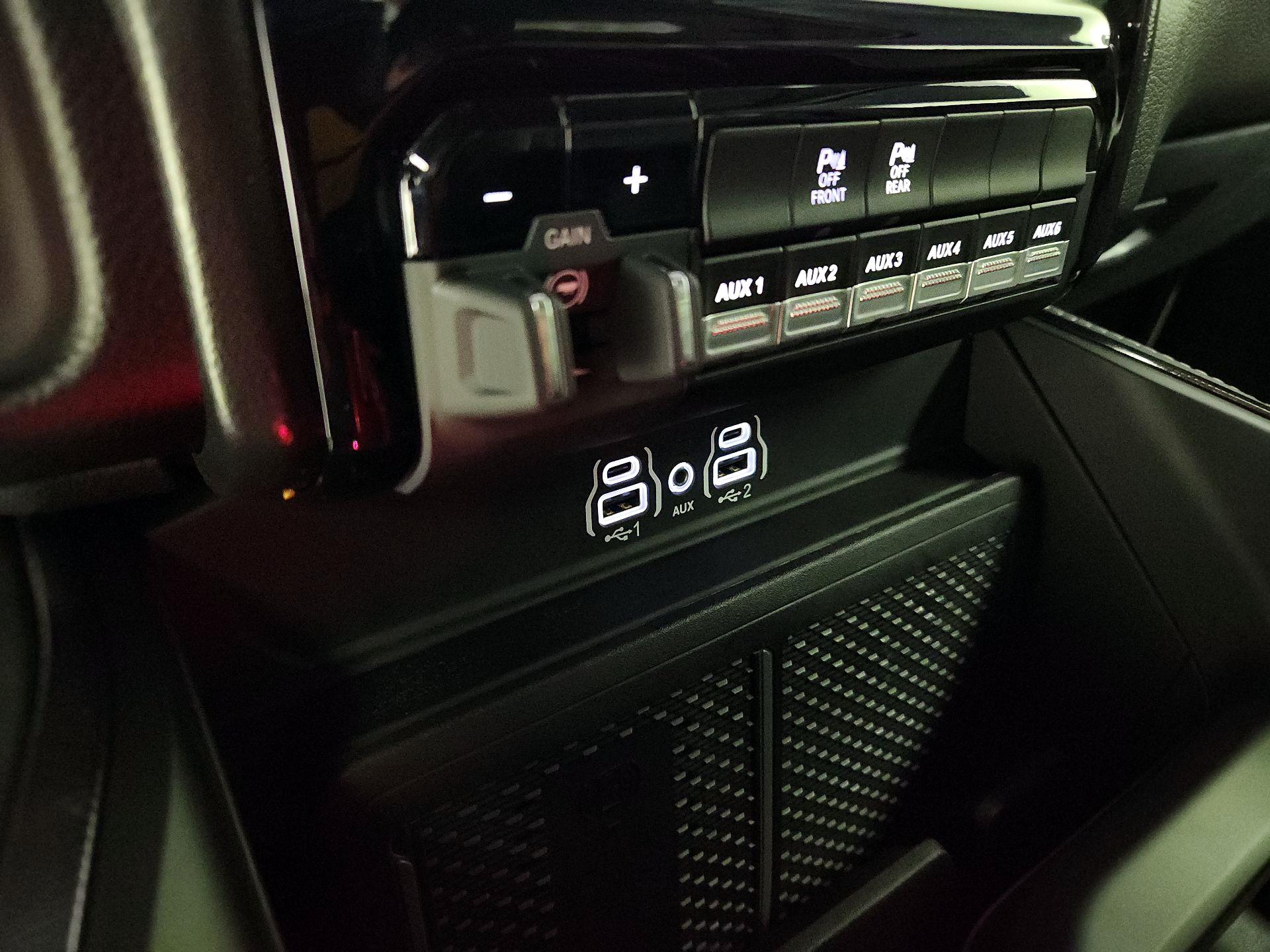 Thumbnail: 2025 RAM 1500 - 19