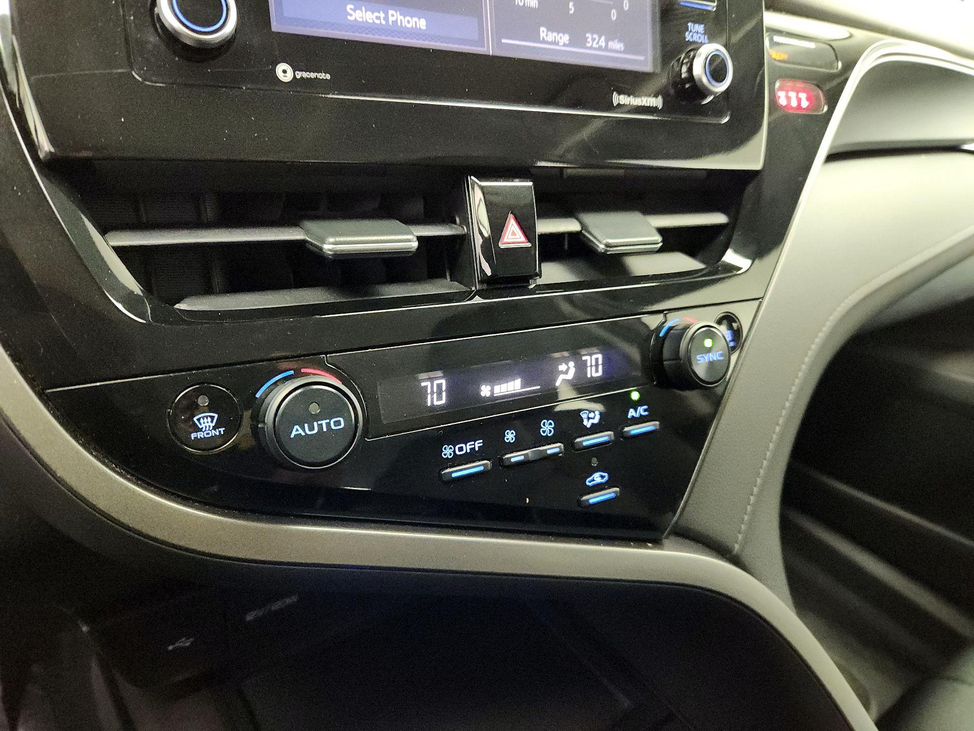 Thumbnail: 2024 Toyota Camry - 16