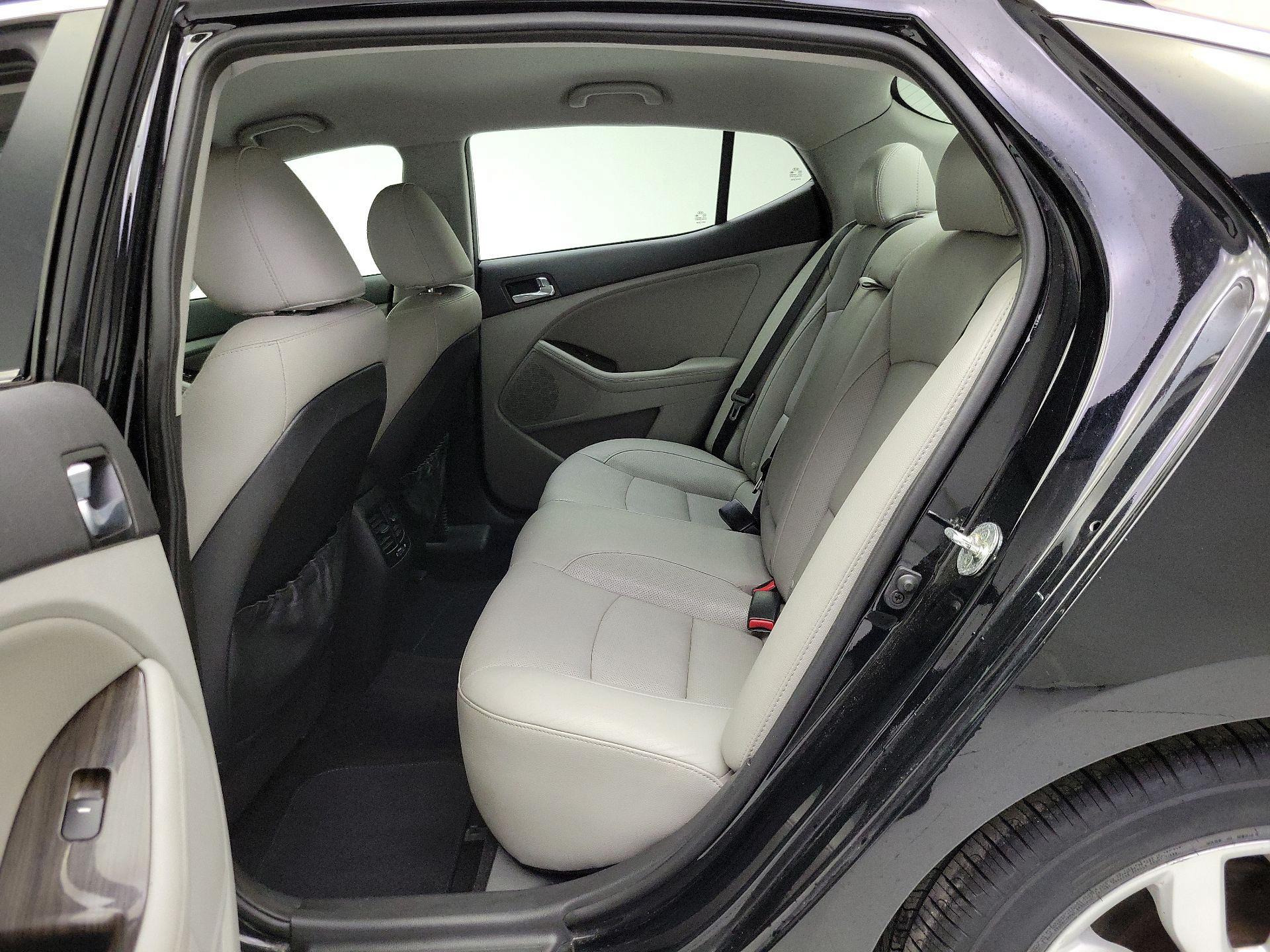 Thumbnail: 2014 Kia Optima - 18