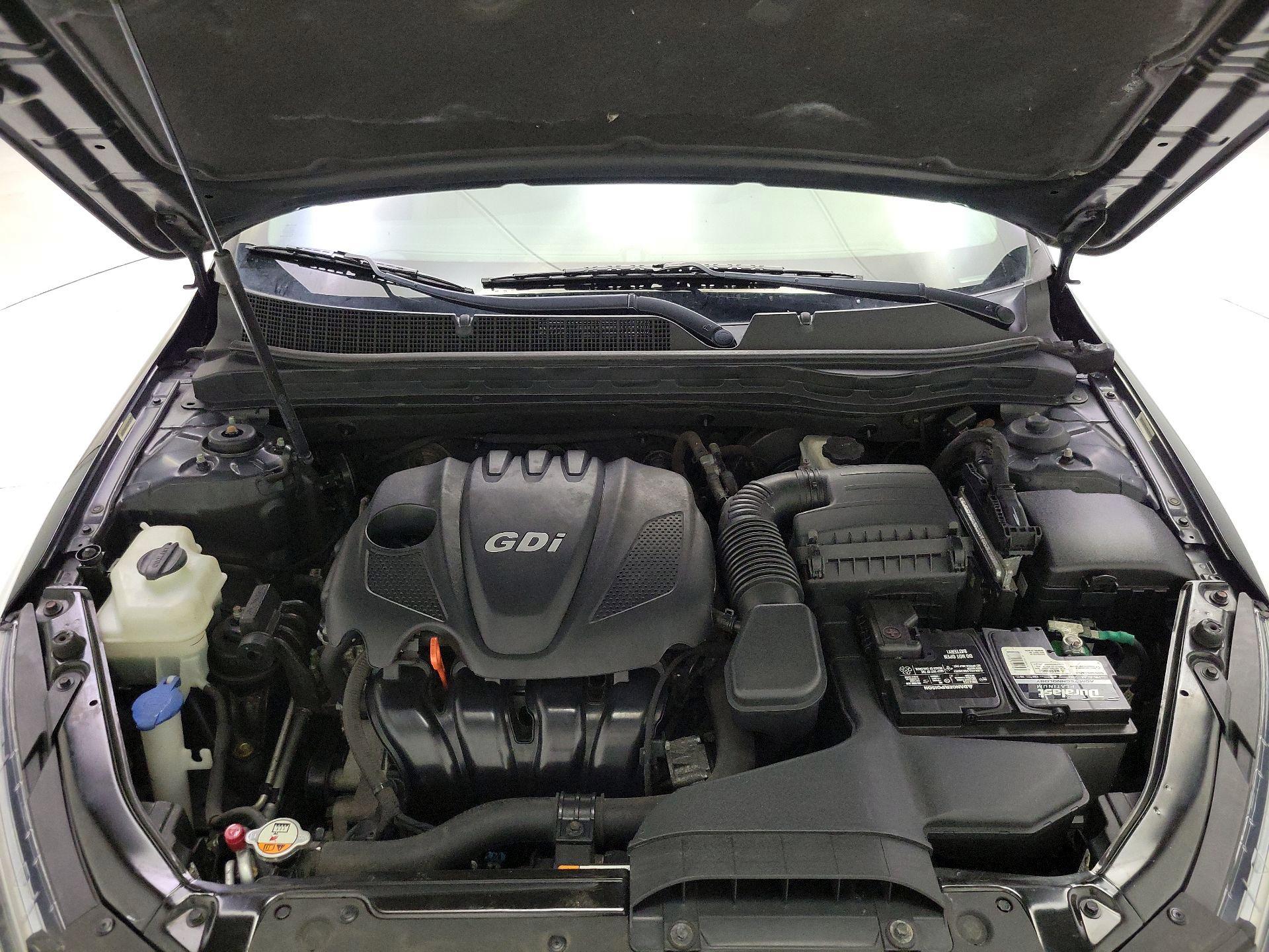 Thumbnail: 2014 Kia Optima - 20