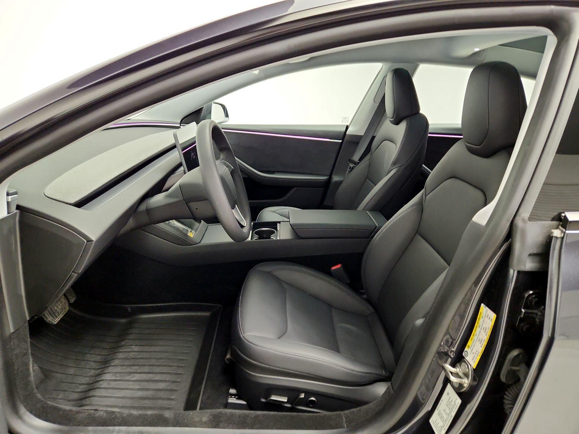 Thumbnail: 2024 Tesla Model 3 - 11