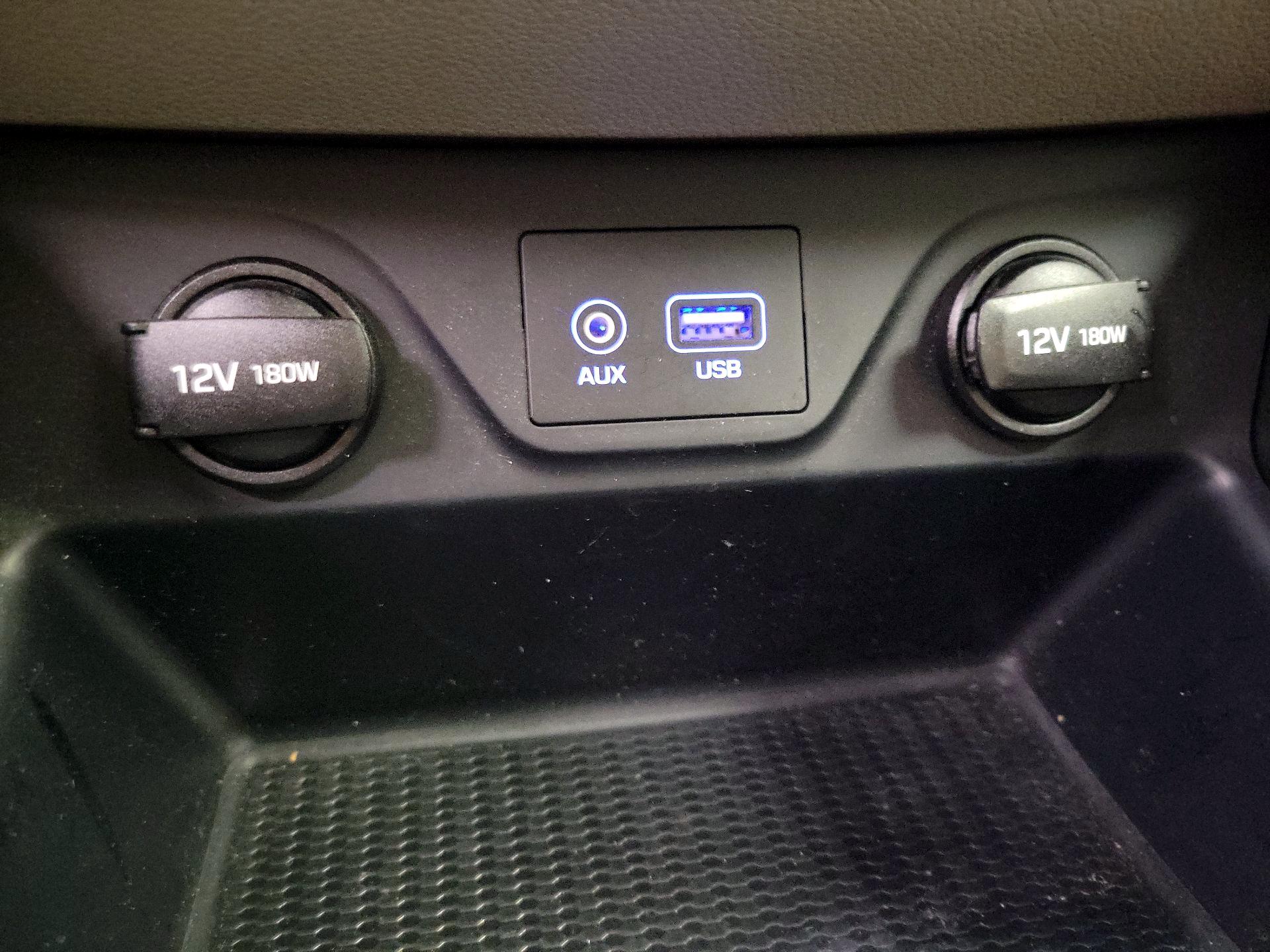 Thumbnail: 2019 Hyundai Tucson - 18