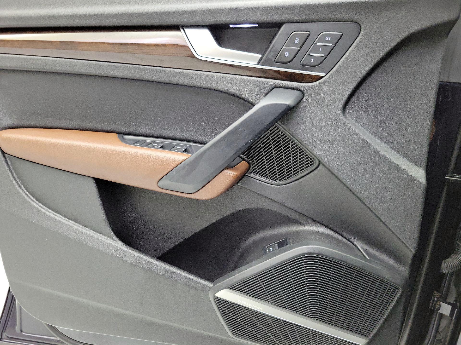 Thumbnail: 2018 Audi Q5 - 12