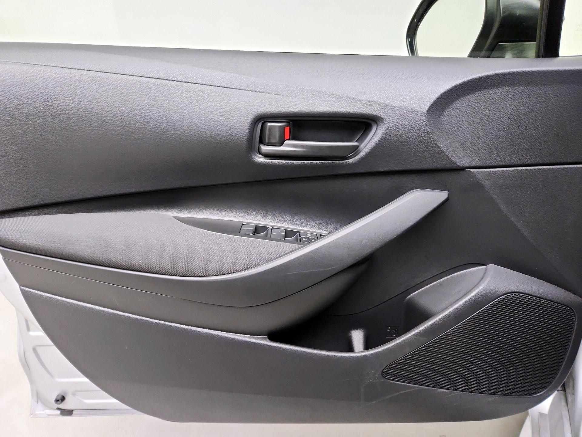 Thumbnail: 2025 Toyota Corolla - 12