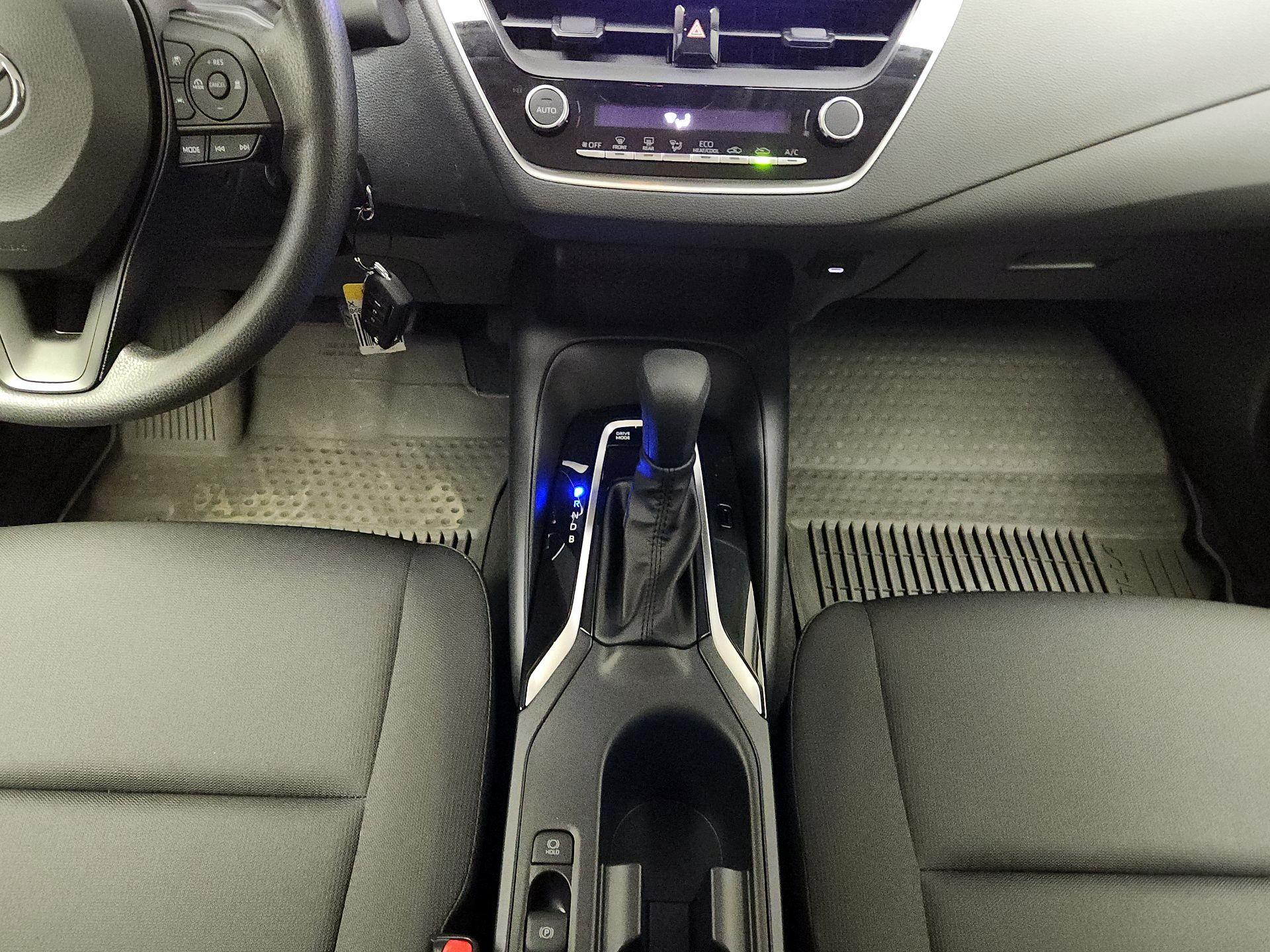 Thumbnail: 2025 Toyota Corolla - 17