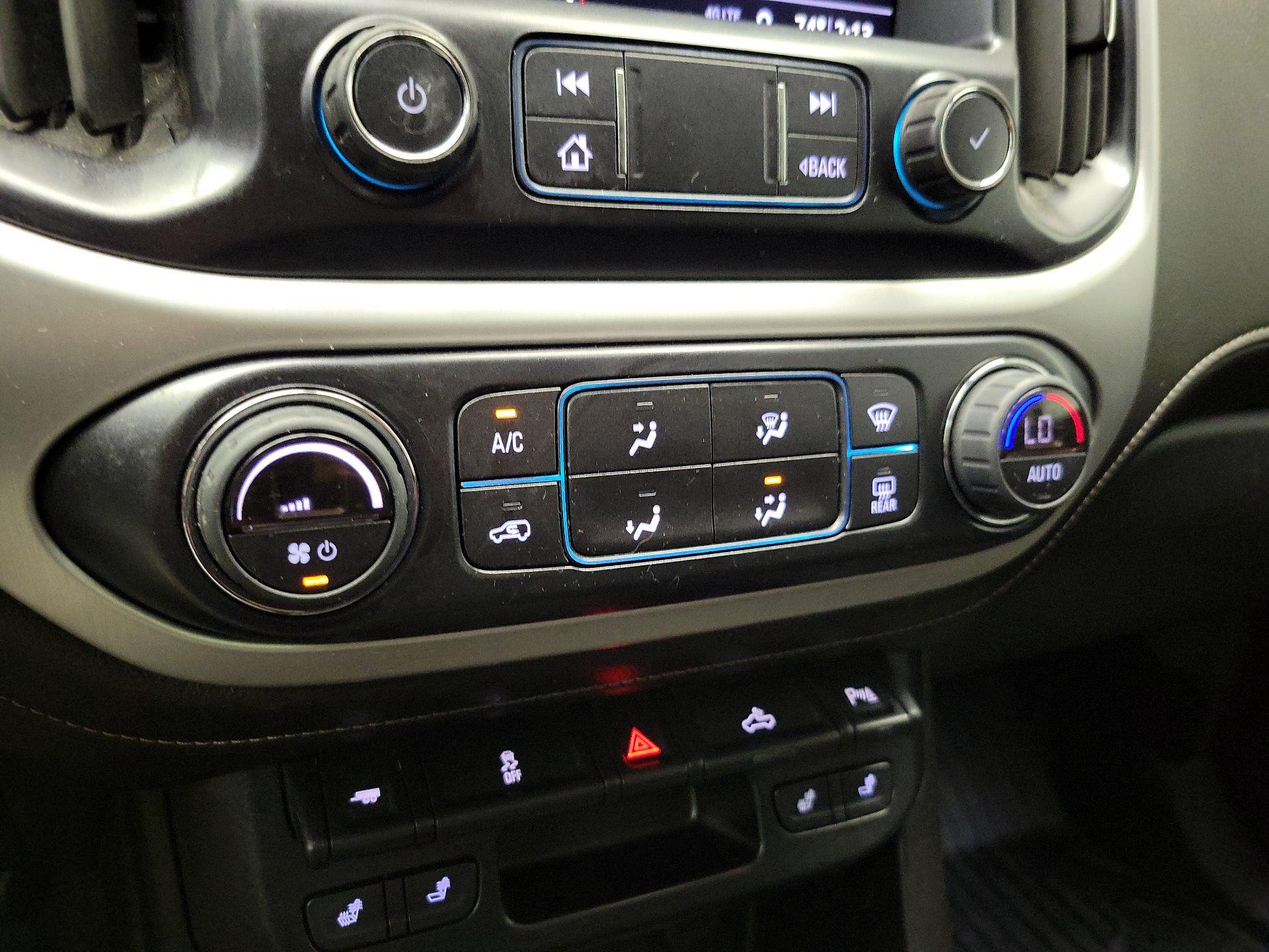 Thumbnail: 2019 GMC Canyon - 17