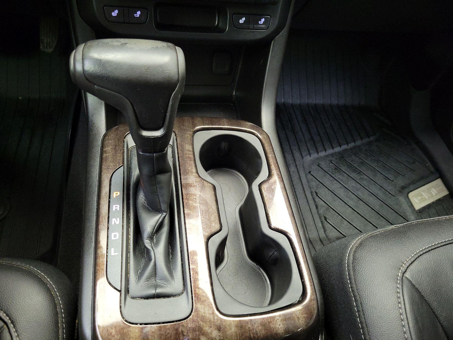 Thumbnail: 2019 GMC Canyon - 18