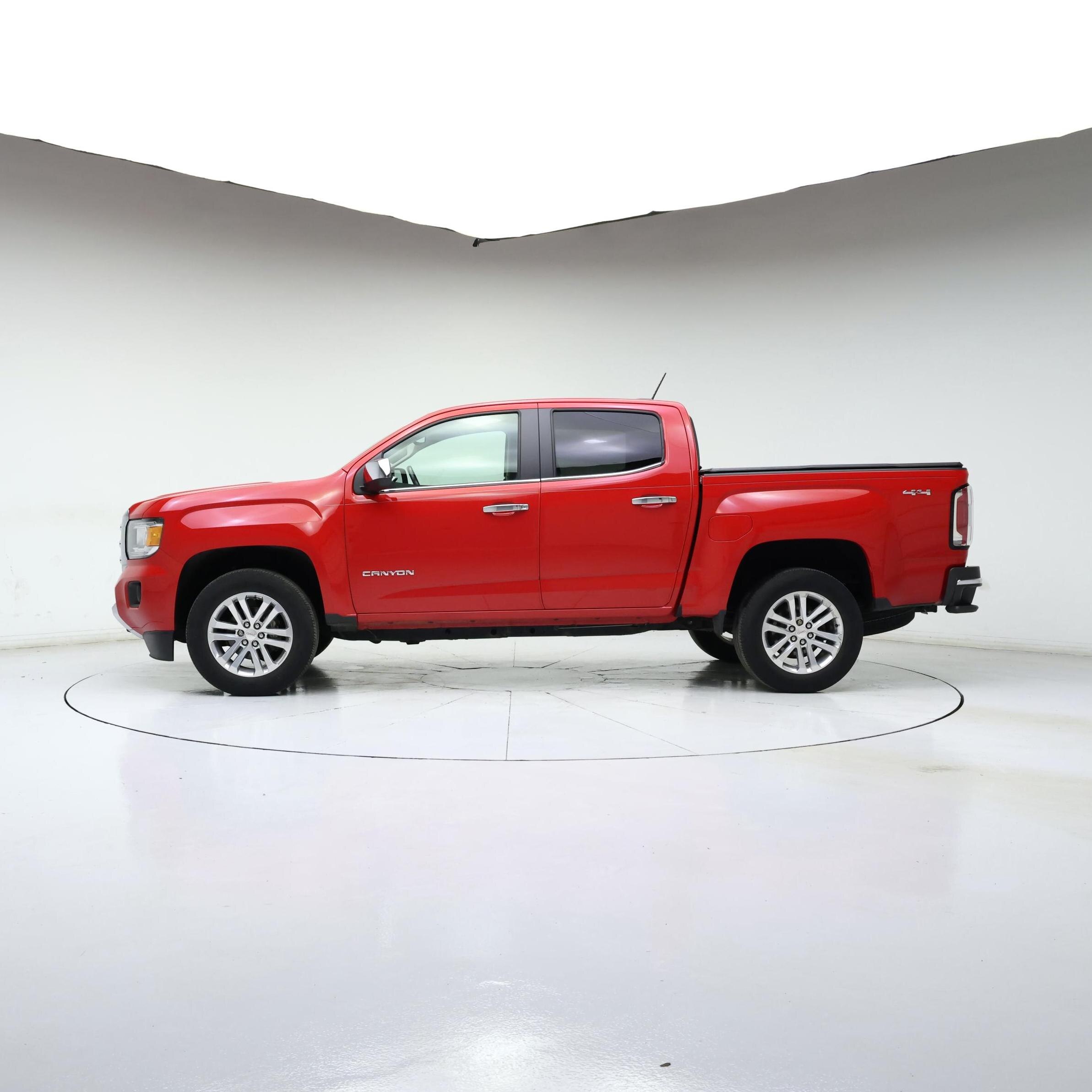 Thumbnail: 2019 GMC Canyon - 3