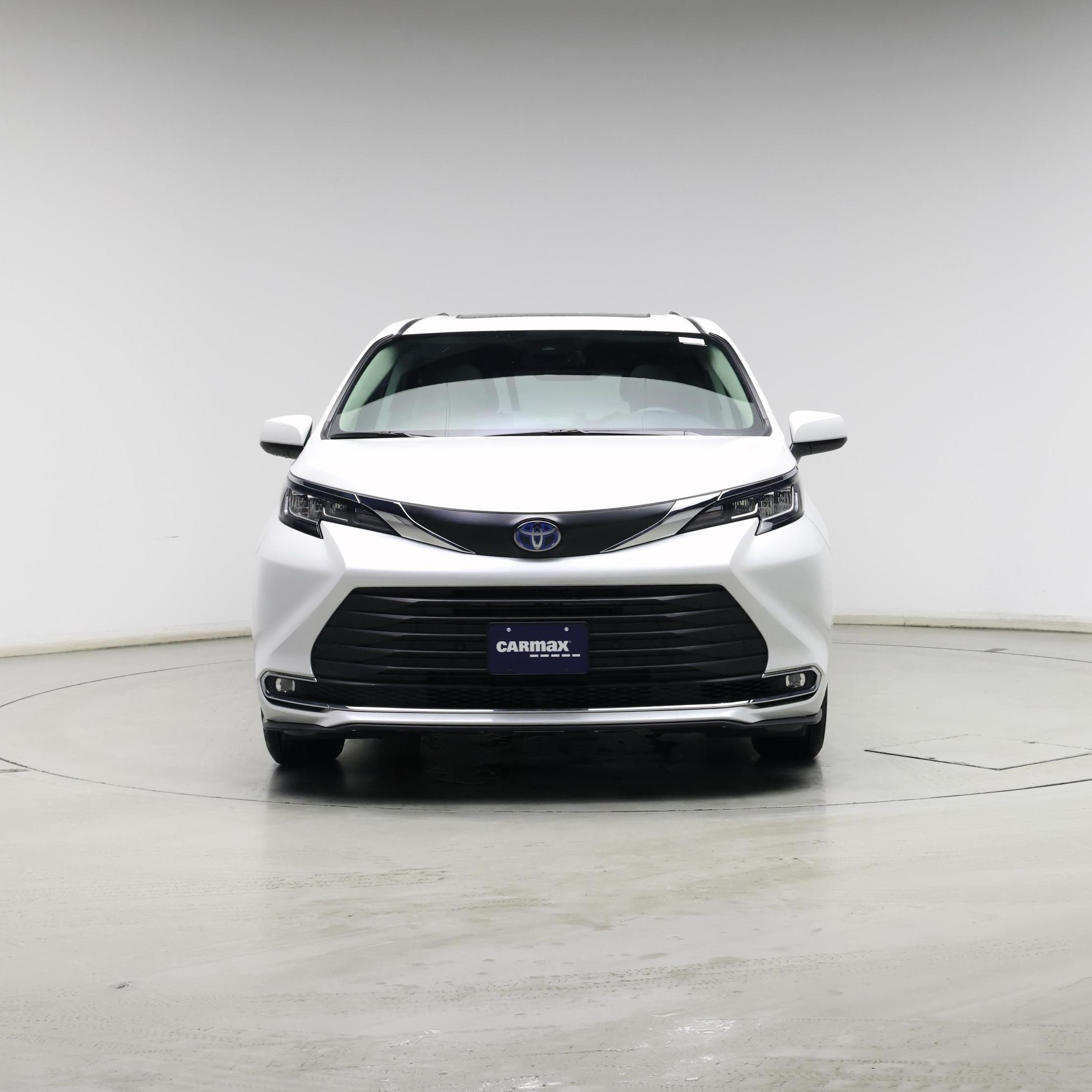 Thumbnail: 2023 Toyota Sienna - 5