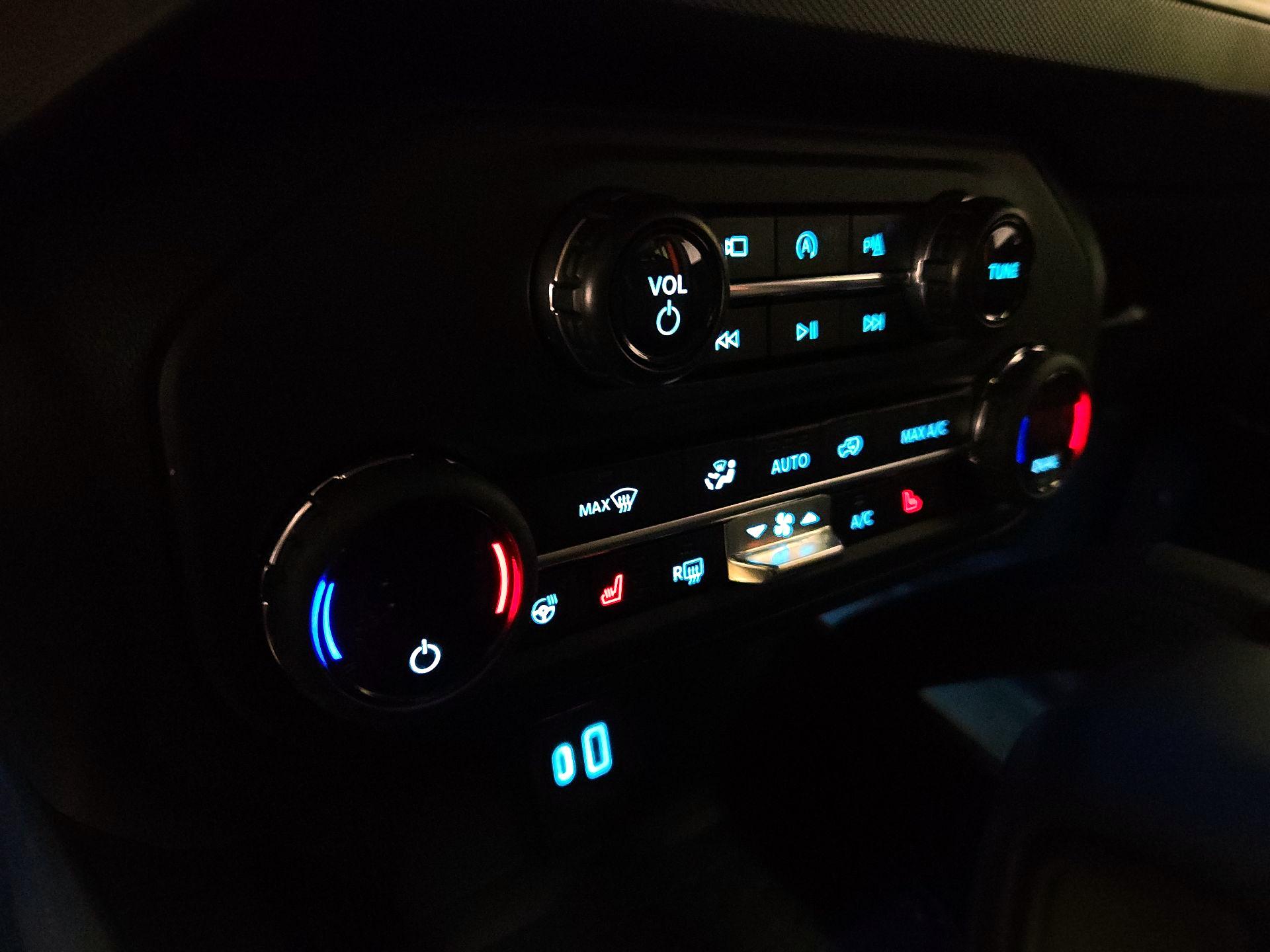 Thumbnail: 2024 Ford Bronco - 17