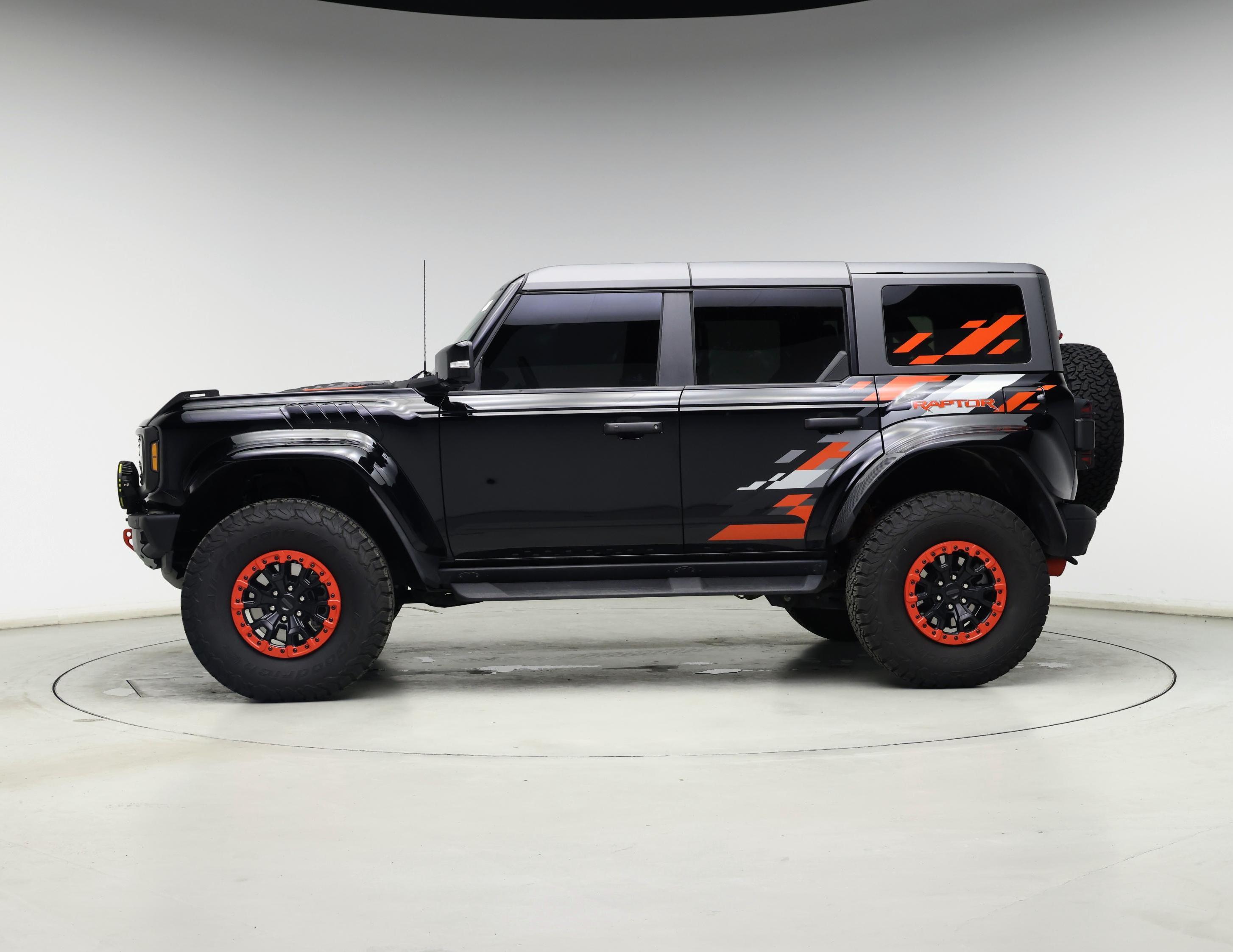 Thumbnail: 2024 Ford Bronco - 3