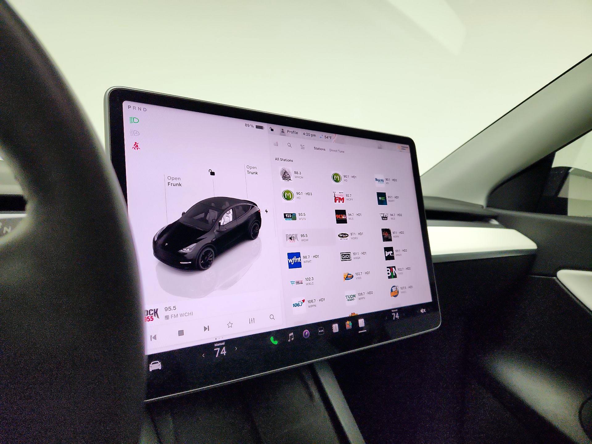 Thumbnail: 2022 Tesla Model Y - 15