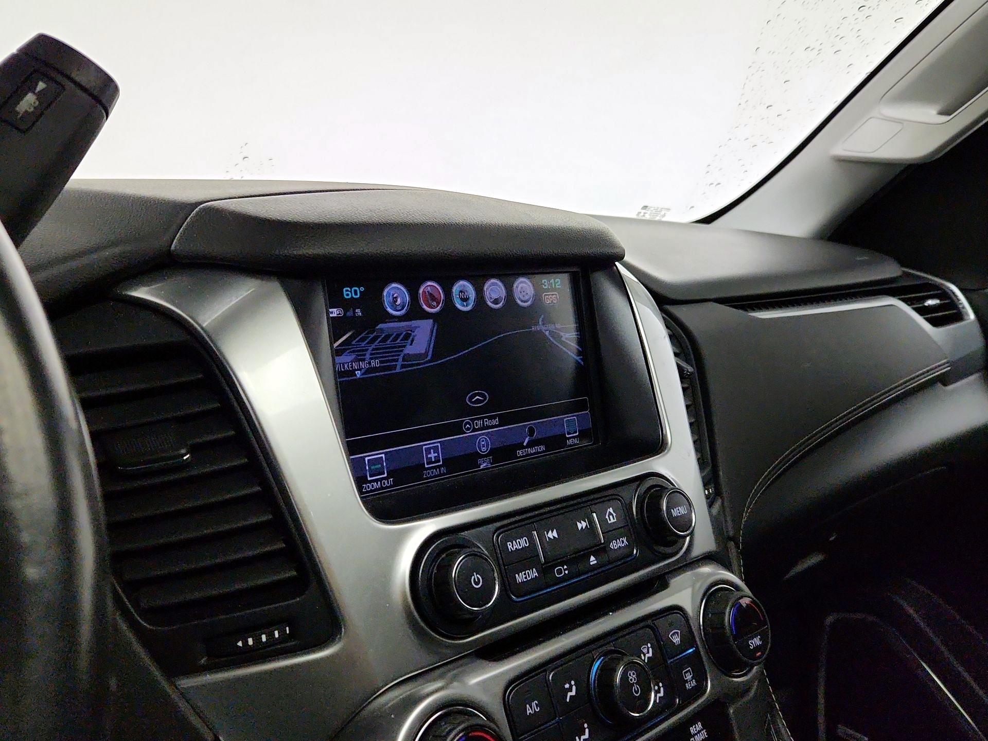 Thumbnail: 2020 Chevrolet Tahoe - 14