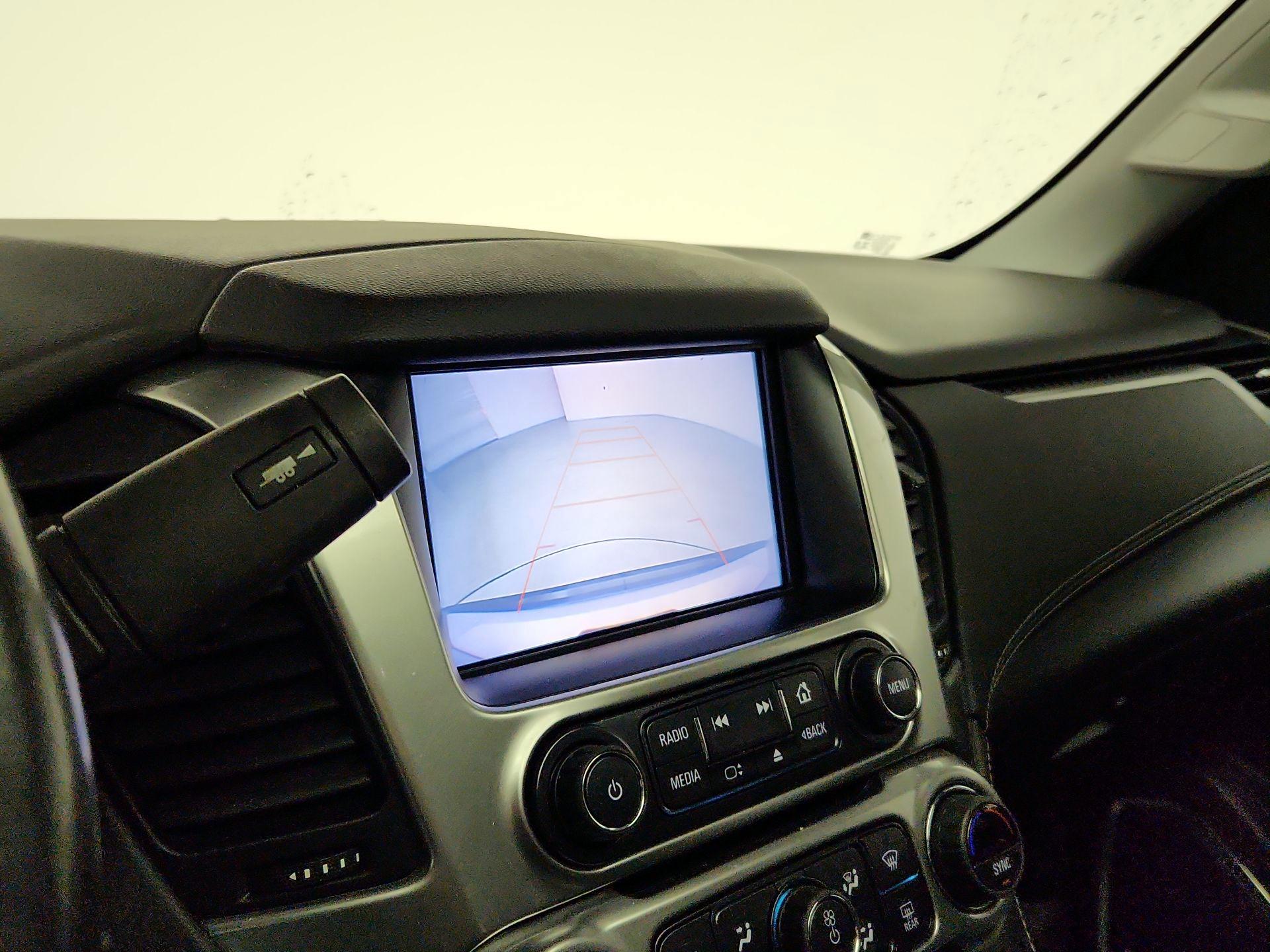 Thumbnail: 2020 Chevrolet Tahoe - 15