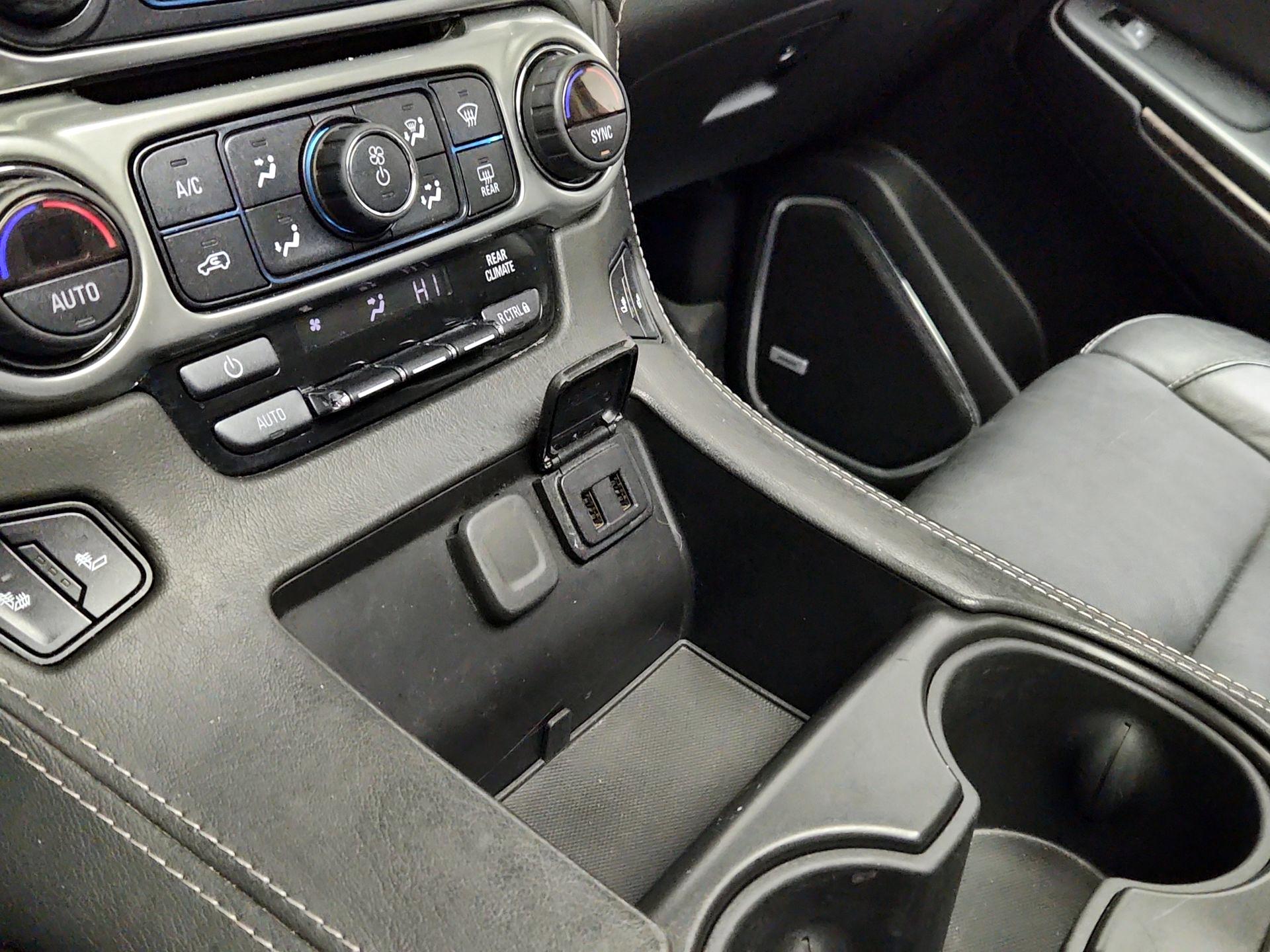 Thumbnail: 2020 Chevrolet Tahoe - 19