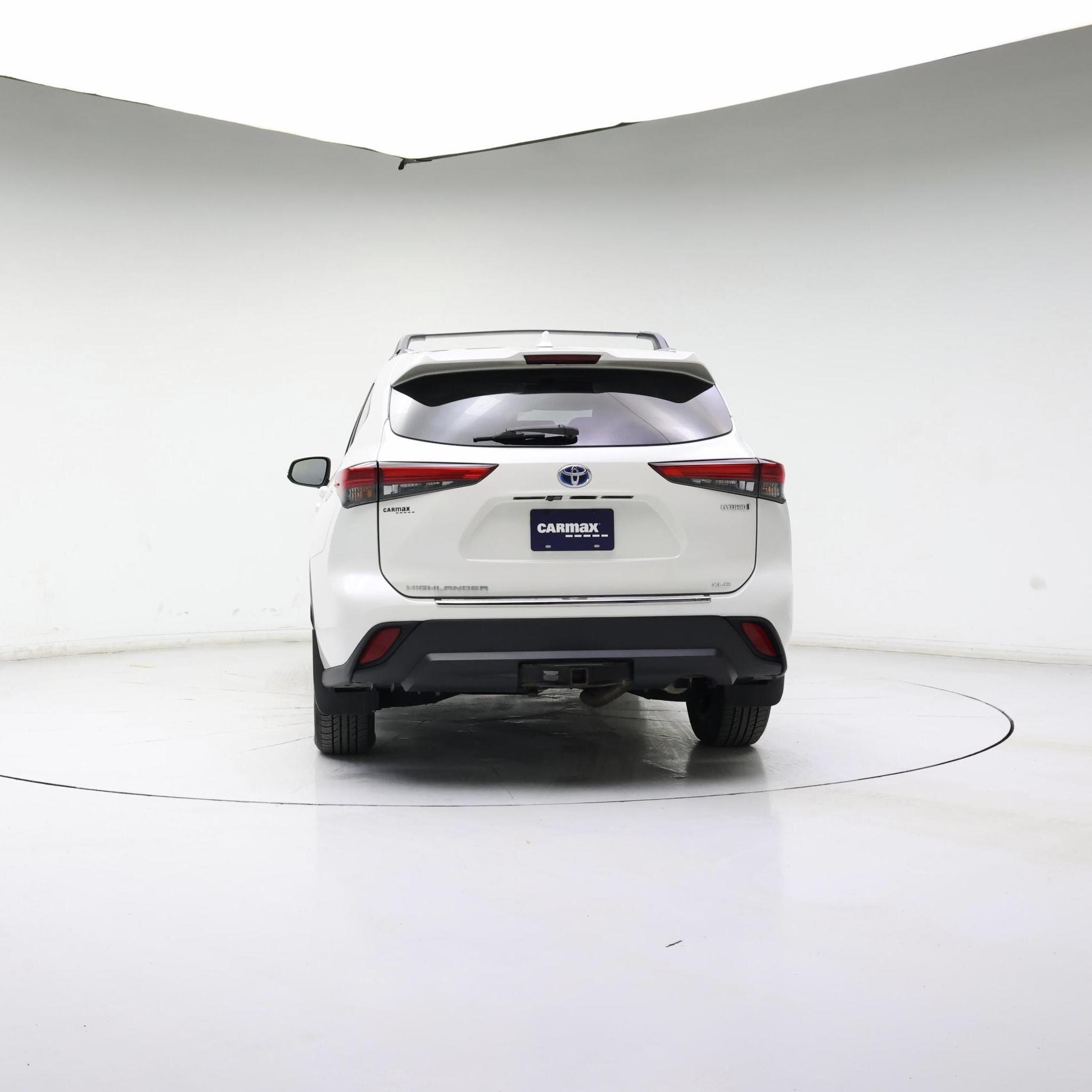 Thumbnail: 2021 Toyota Highlander - 6